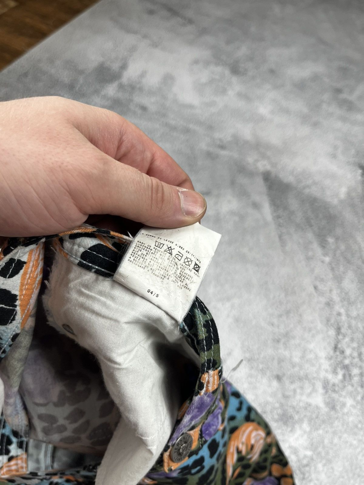Versace Jeans Couture Gianni Versace Bold Multi-Color Leopard with Floral Print Size 28" / US 6 / IT 42 - 17 Thumbnail
