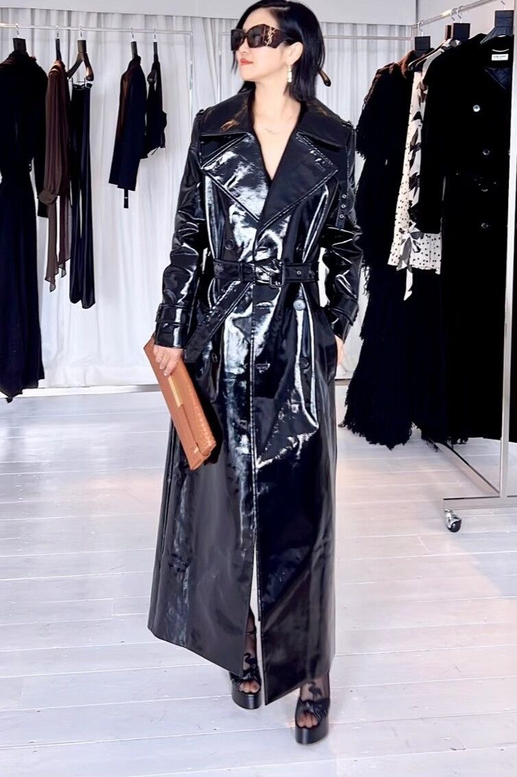 Yves Saint Laurent YSL Black Patent Leather Trench Coat Size XS / US 0-2 / IT 36-38 - 1 Thumbnail