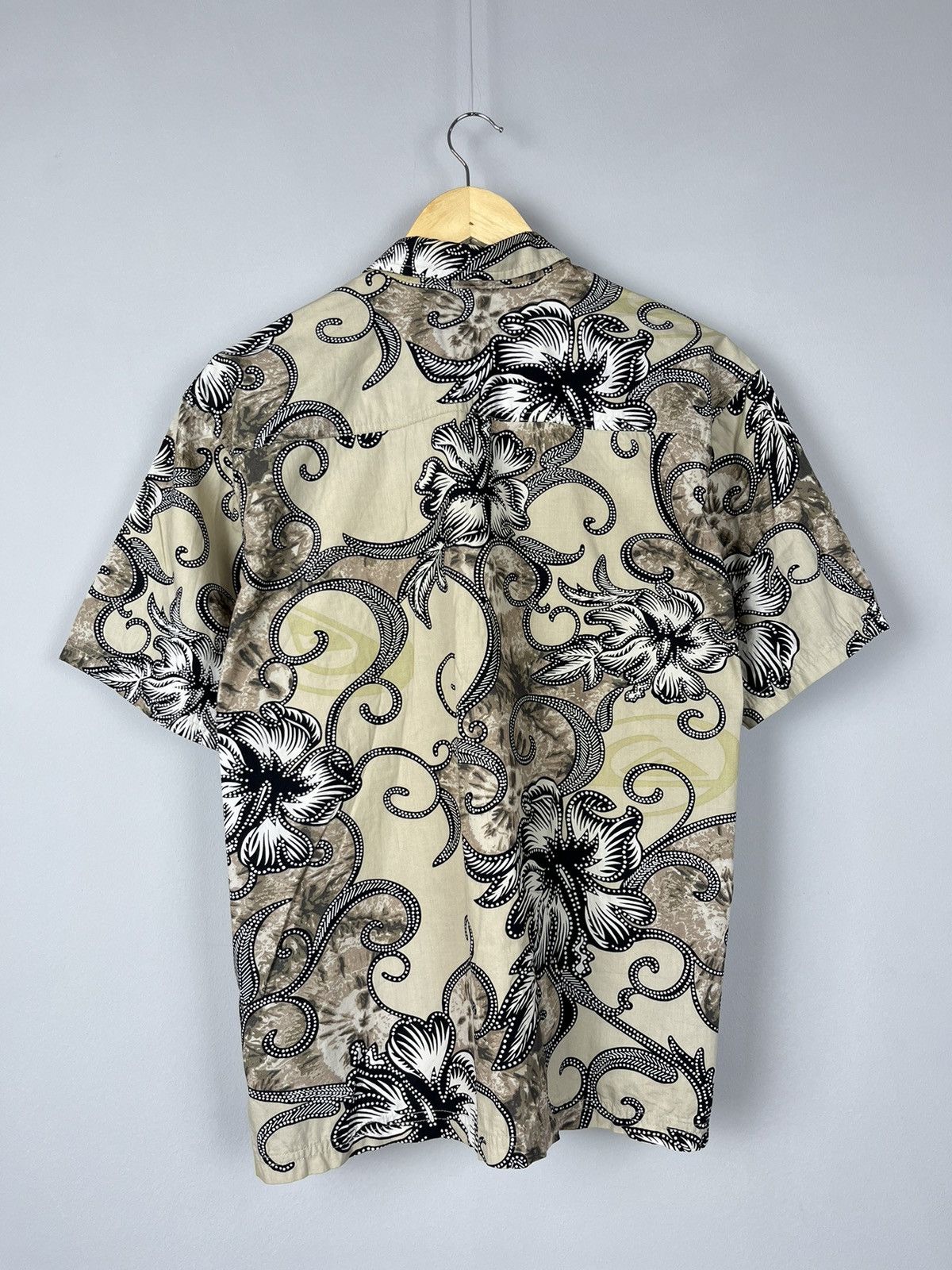 Quiksilver × Vintage Vintage Quiksilver Y2K Streetwear Button Up Surf Style Size US XL / EU 56 / 4 - 6 Thumbnail