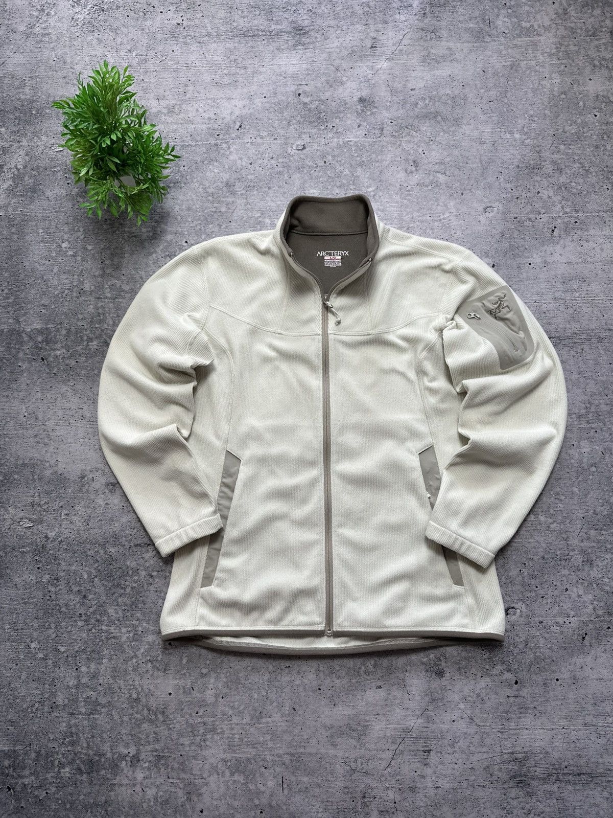 Arc'teryx VTG Arc’teryx Covert Woven Full Zip Women’s Fleece Outdoor Size L / US 10 / IT 46 - 2 Thumbnail