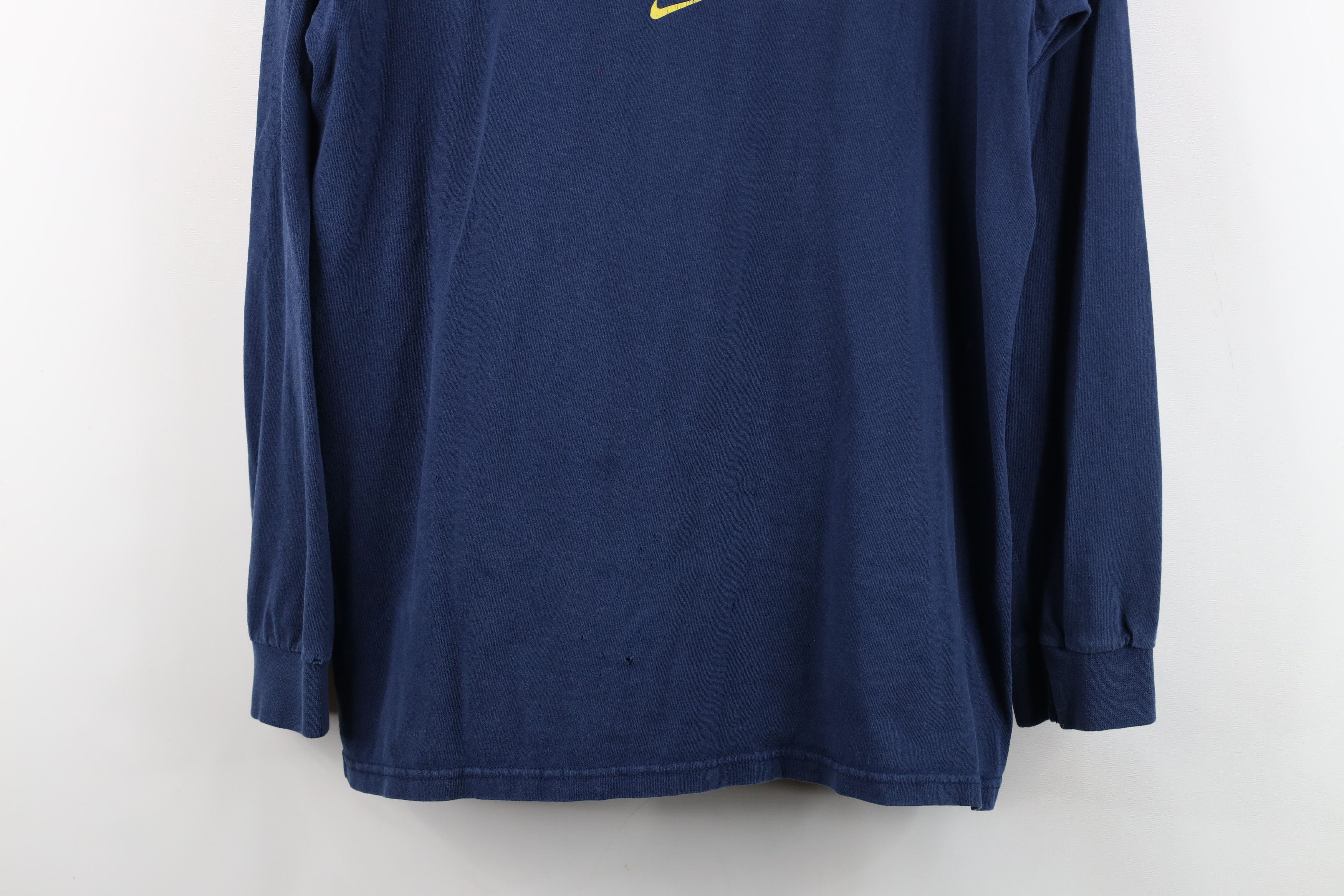 Nike Vintage Nike Swoosh University of Michigan T-Shirt Blue Size US S / EU 44-46 / 1 - 3 Thumbnail