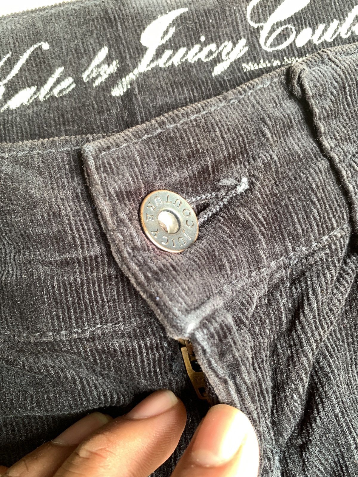 Juicy Couture × Juicy Couture Jeans The Kate by Juicy Couture Black Lovey Pocket Corduroy Pants Size 29" - 6 Thumbnail
