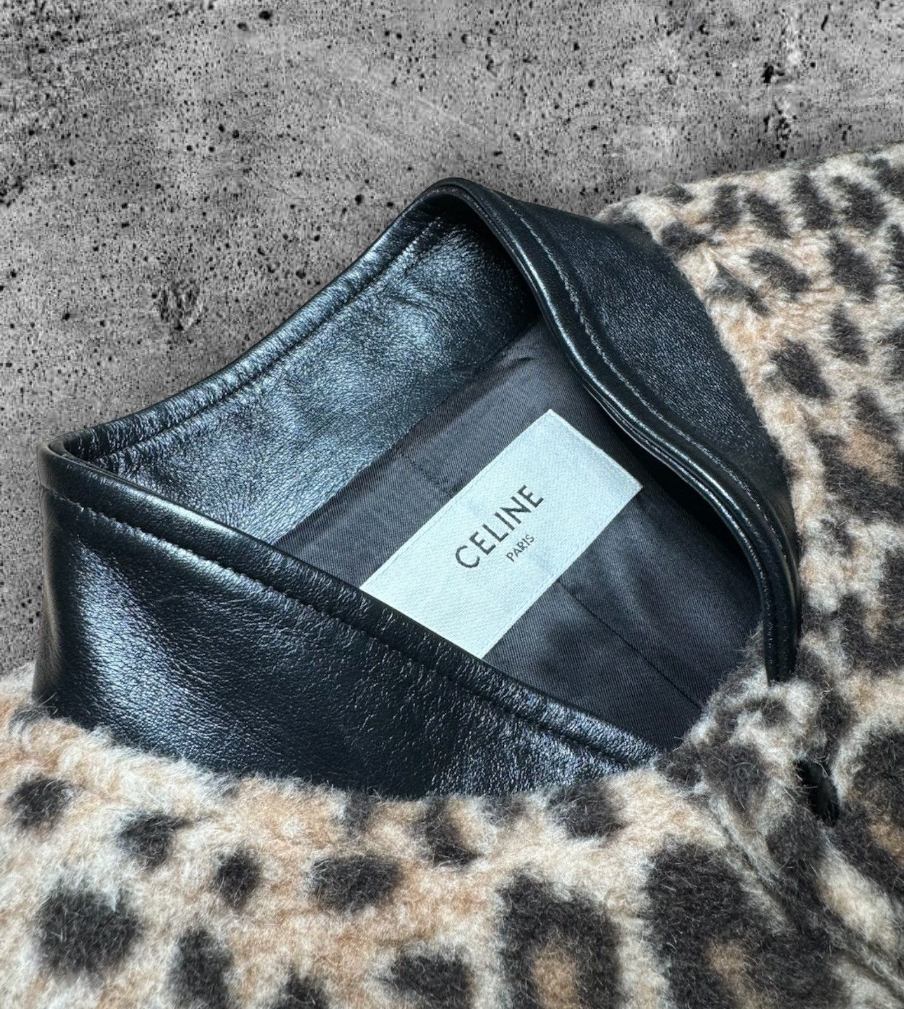 Celine × Hedi Slimane 「LIMITED TIME」CELINE “FW22 LEOPARD FLEECE TEDDY” Size US S / EU 44-46 / 1 - 4 Thumbnail