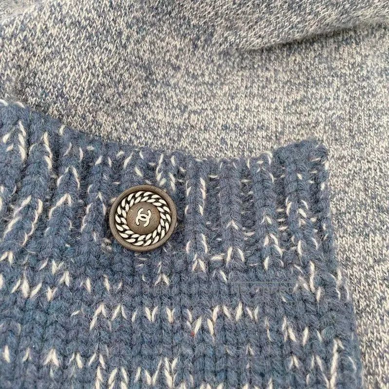 Chanel Chanel Gray Cashmere Long Sleeve Dress . Size S / US 4 / IT 40 - 6 Thumbnail