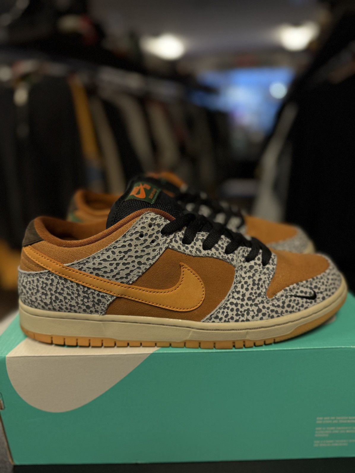 Nike Size 11 - Nike Dunk Pro SB Low Safari CD2563-002 Size US 11 / EU 44 - 1 Thumbnail