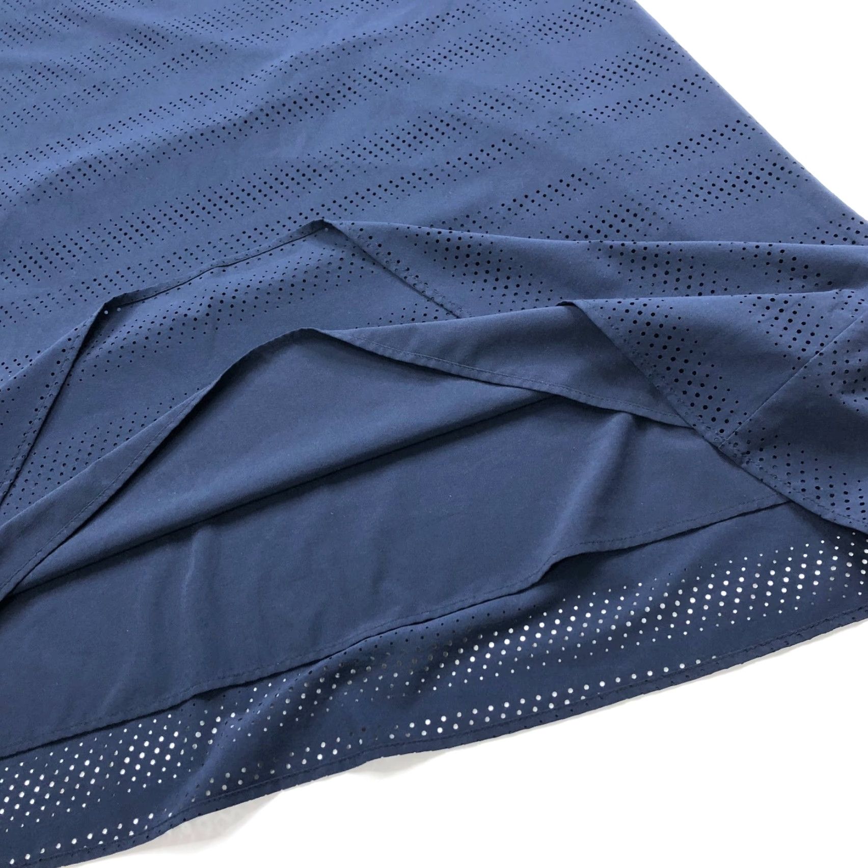 Athleta Athleta Tank Women M Blue Activewear Gym Tennis Pullover Racerback Sleeveless Striped Lightweight Athletic 446831 Size M / US 6-8 / IT 42-44 - 6 Thumbnail