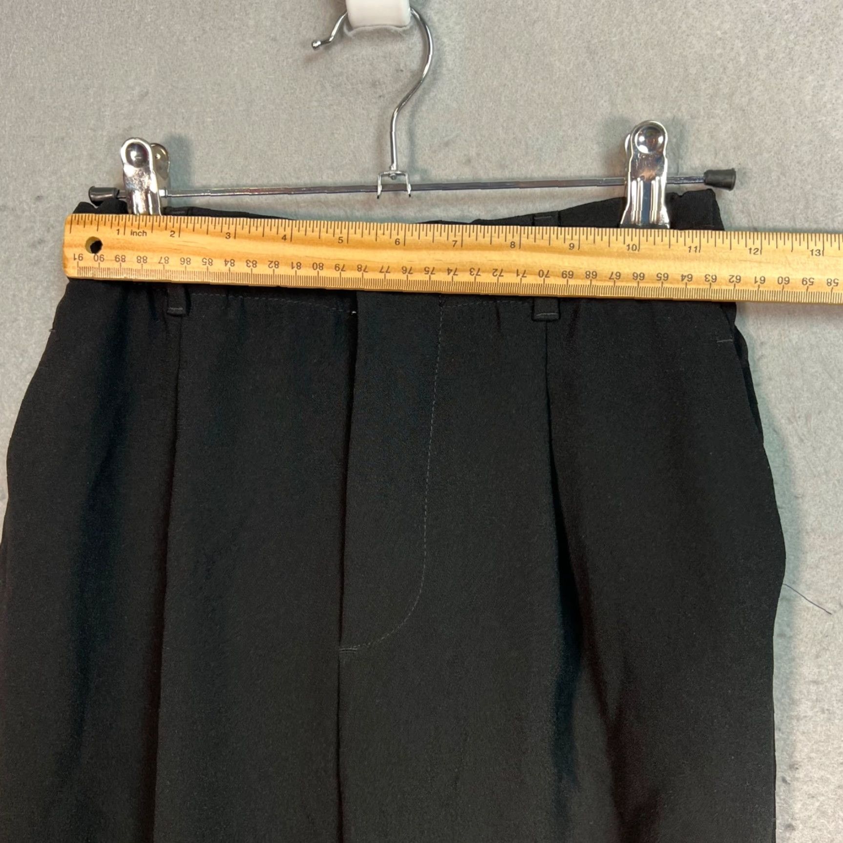 Zara Zara Woman Size Small Black Trousers Tapered Leg Pants Polyester Elastane Mockup: Dress Jeans? Size 28" / US 6 / IT 42 - 5 Thumbnail