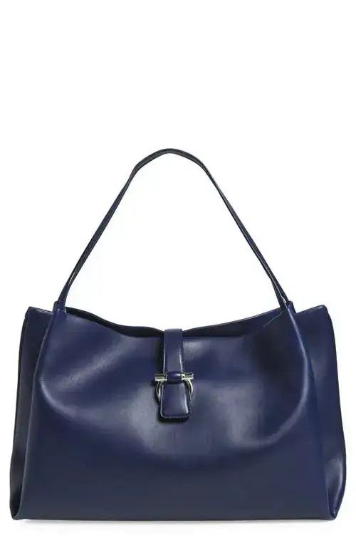 Salvatore Ferragamo o1s1rm0526 Size : OS / Shoulder Bag in Blue Size ONE SIZE - 1 Thumbnail