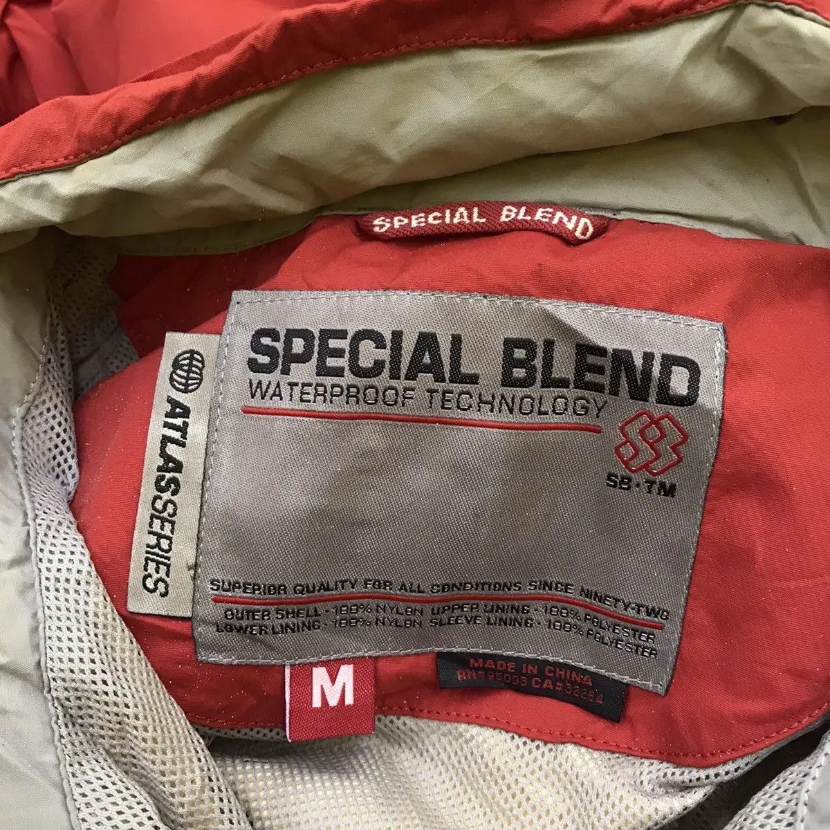 Other SPECIAL BLEND ATLAS Series Waterproof Technology 5K Jacket Size US M / EU 48-50 / 2 - 6 Thumbnail