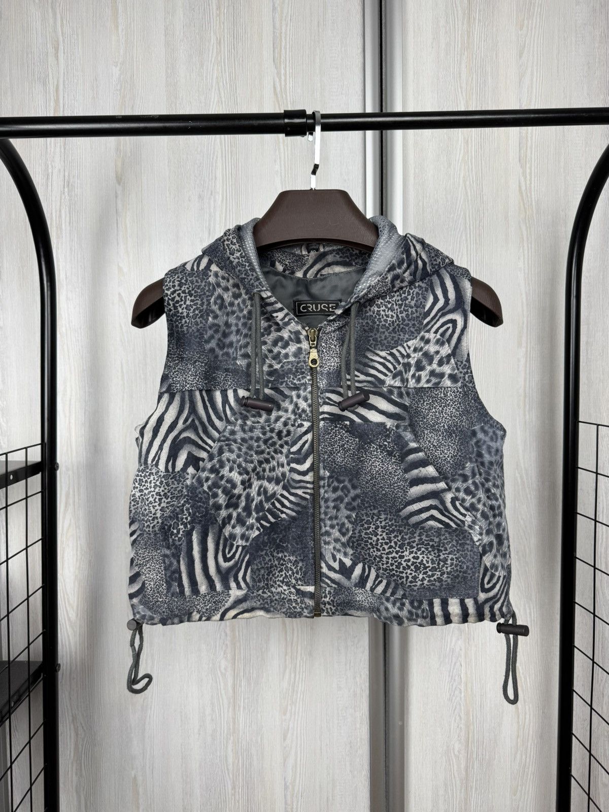 Vintage Cruse vintage animal leopard tiger print leather hooded vest Size L / US 10 / IT 46 - 1 Thumbnail