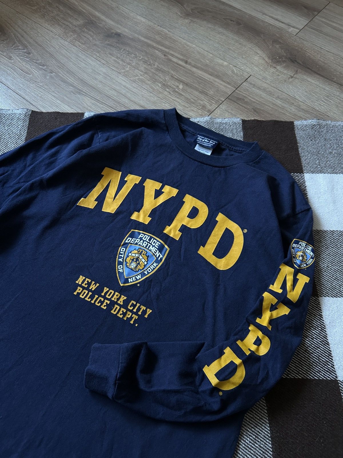 Vintage Vintage NYPD long-sleeved shirt mens 2006 licensed Size US M / EU 48-50 / 2 - 2 Thumbnail