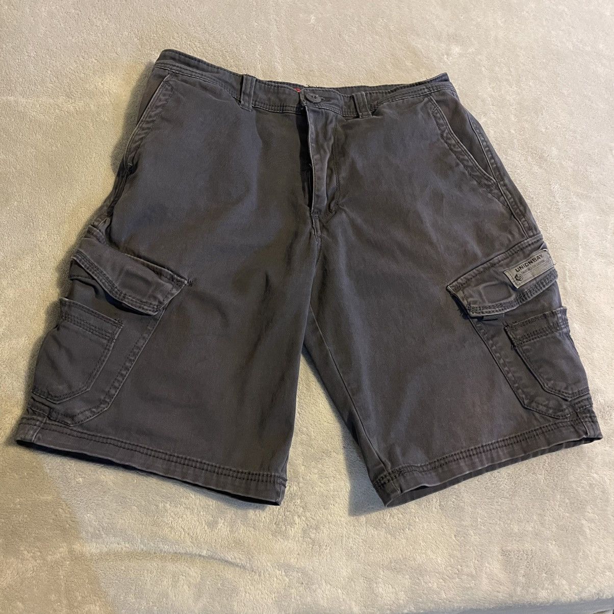 UNIONBAY Vintage Unionbay Shorts Men 32 Gray Cargo Y2K Outdoors Work Size US 32 / EU 48 - 1 Thumbnail