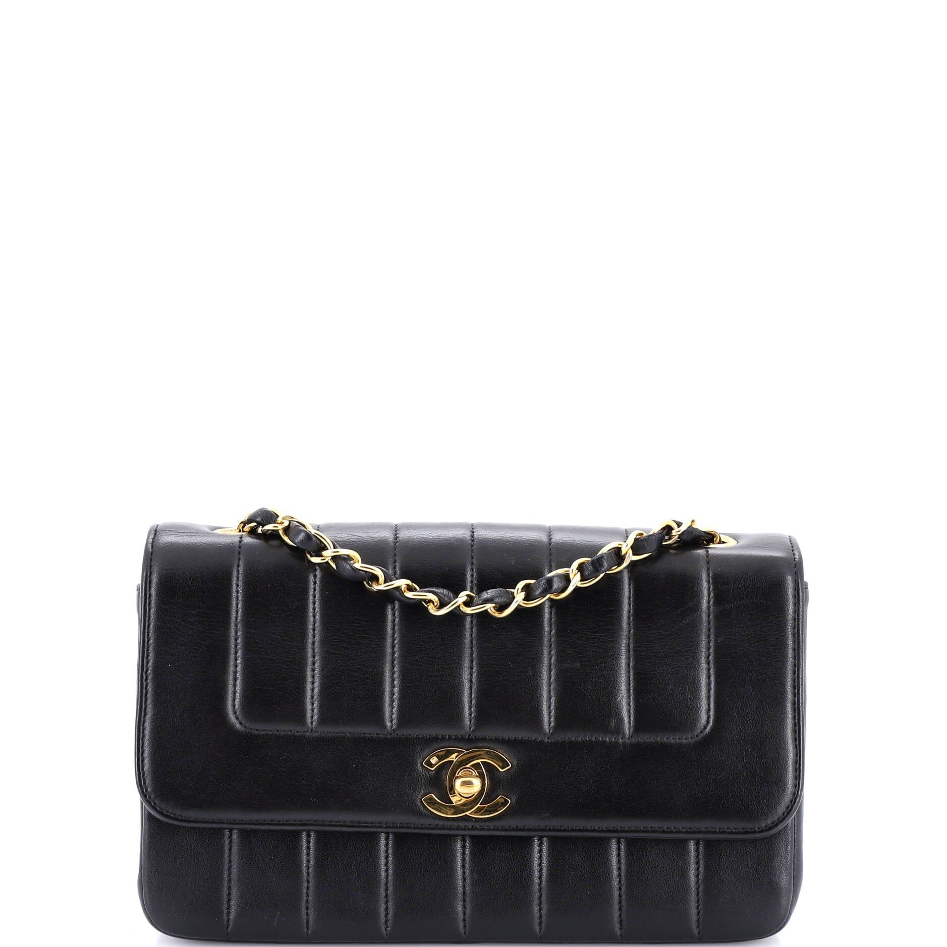 Vintage CC Chain Flap Bag