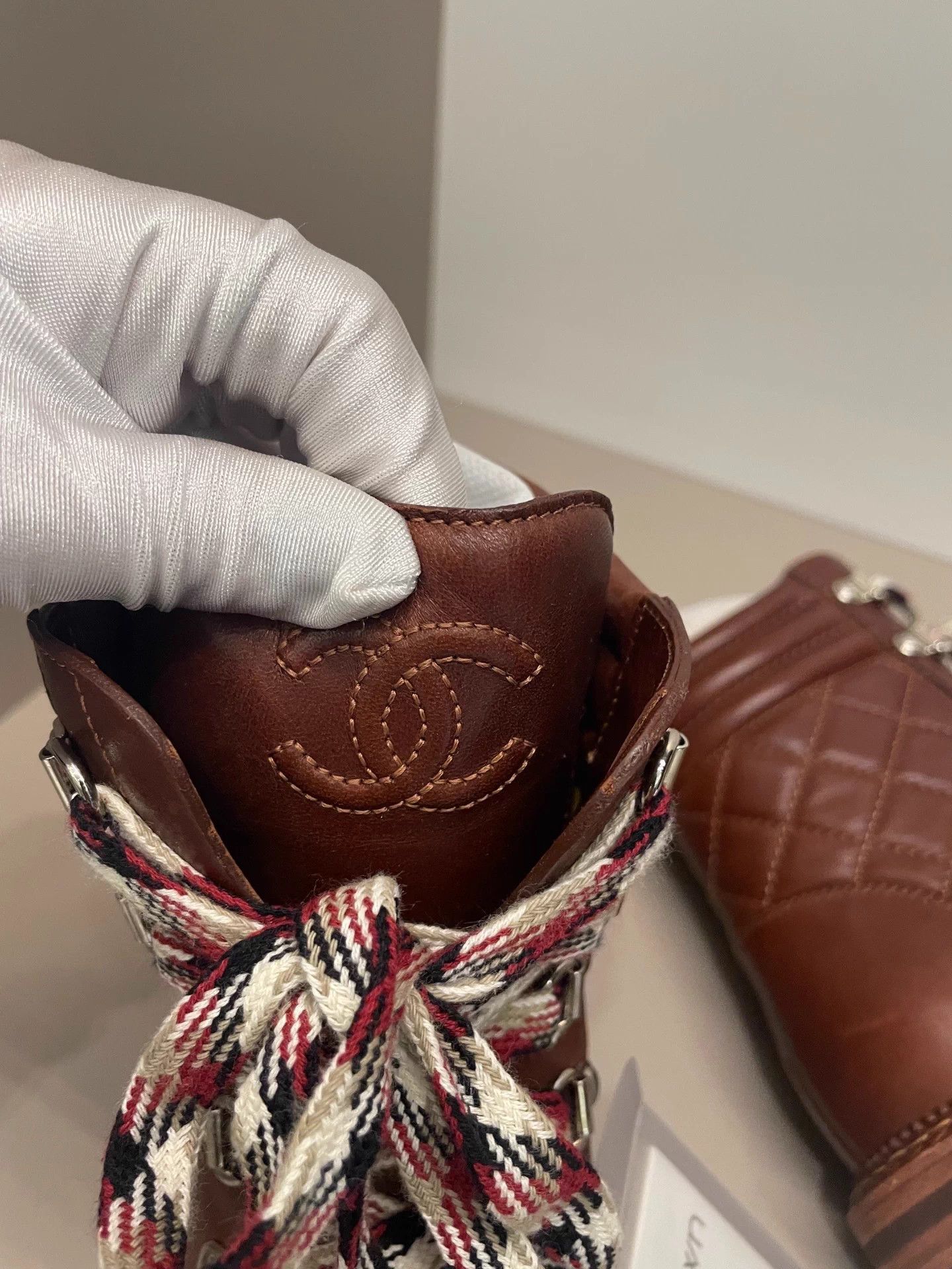 Chanel Chanel brown short boots 35.5 B Size US 4.5 / IT 34.5 - 6 Thumbnail