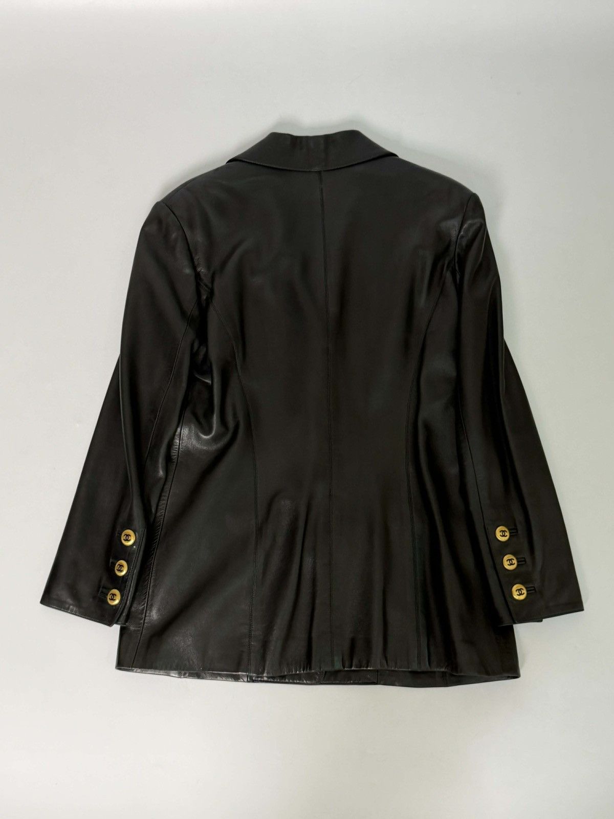 Chanel H/o 5k - Chanel Black Lambskin Leather Jacket FW92/93 Size M / US 6-8 / IT 42-44 - 3 Thumbnail