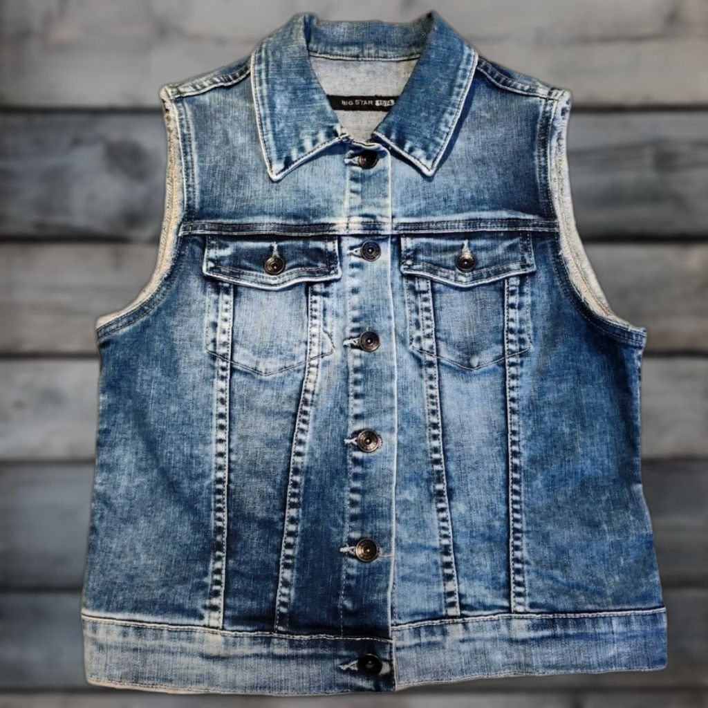 Denime VINTAGE Big Star Denim Vest Women Size M Blue Pockets Button Front Casual 1974 Size M / US 6-8 / IT 42-44 - 1 Thumbnail