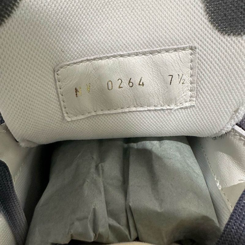 Louis Vuitton Louis Vuitton Trainer Art Orange Graffiti Sneakers -2508 Size US 8 / EU 41 - 5 Thumbnail