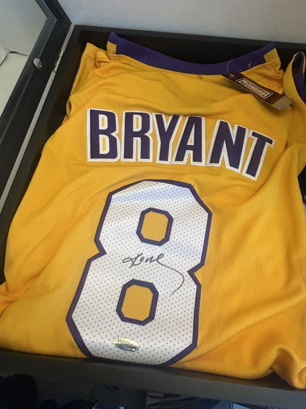 Mitchell & Ness Kobe Bryant Signed Lakers Jersey with COA Hologram Size US XL / EU 56 / 4 - 3 Thumbnail