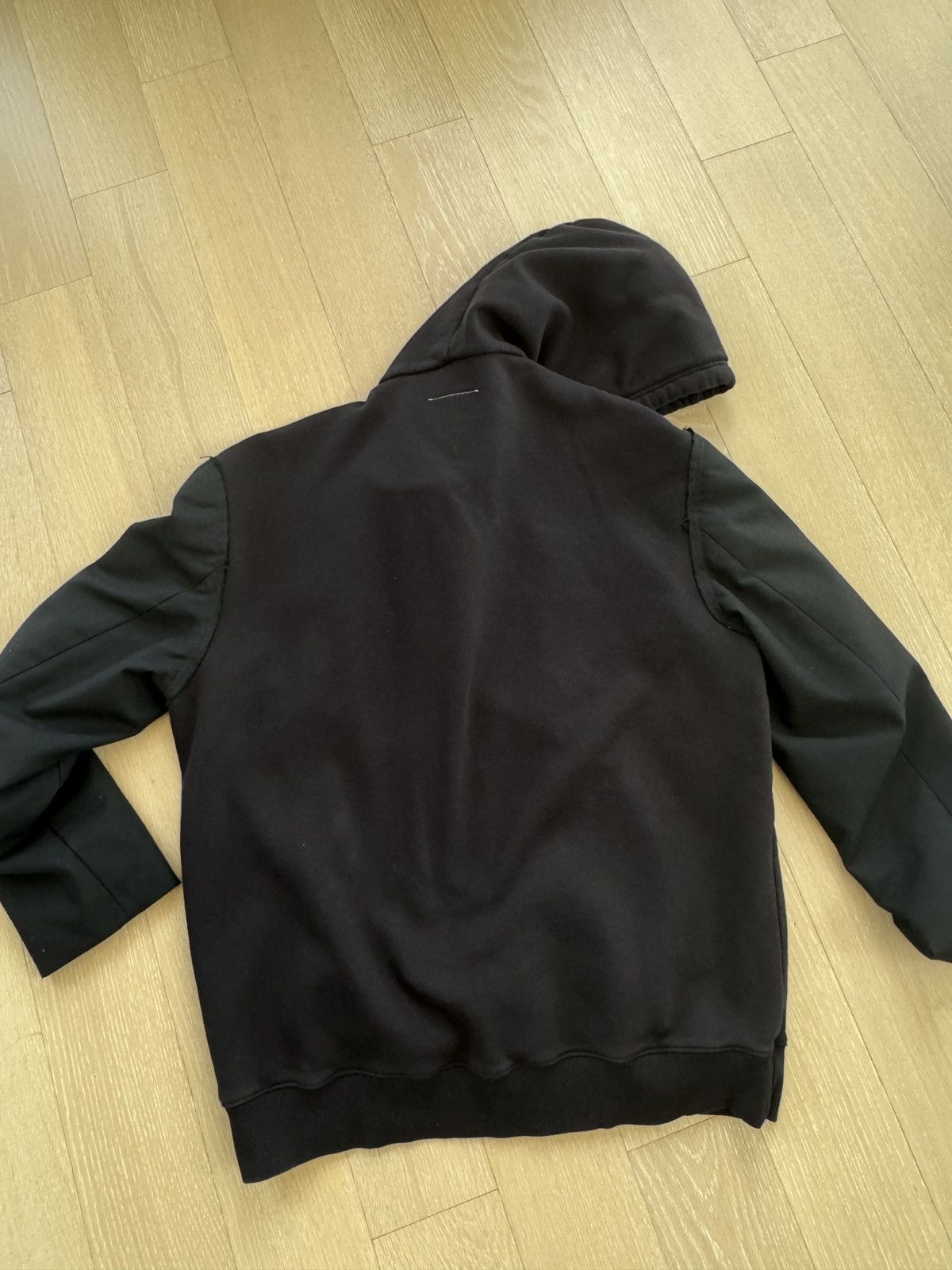 MM6 MM6 Maison Margiela Hybrid Blazer Sleeve Oversize Hoodie Size US M / EU 48-50 / 2 - 4 Thumbnail