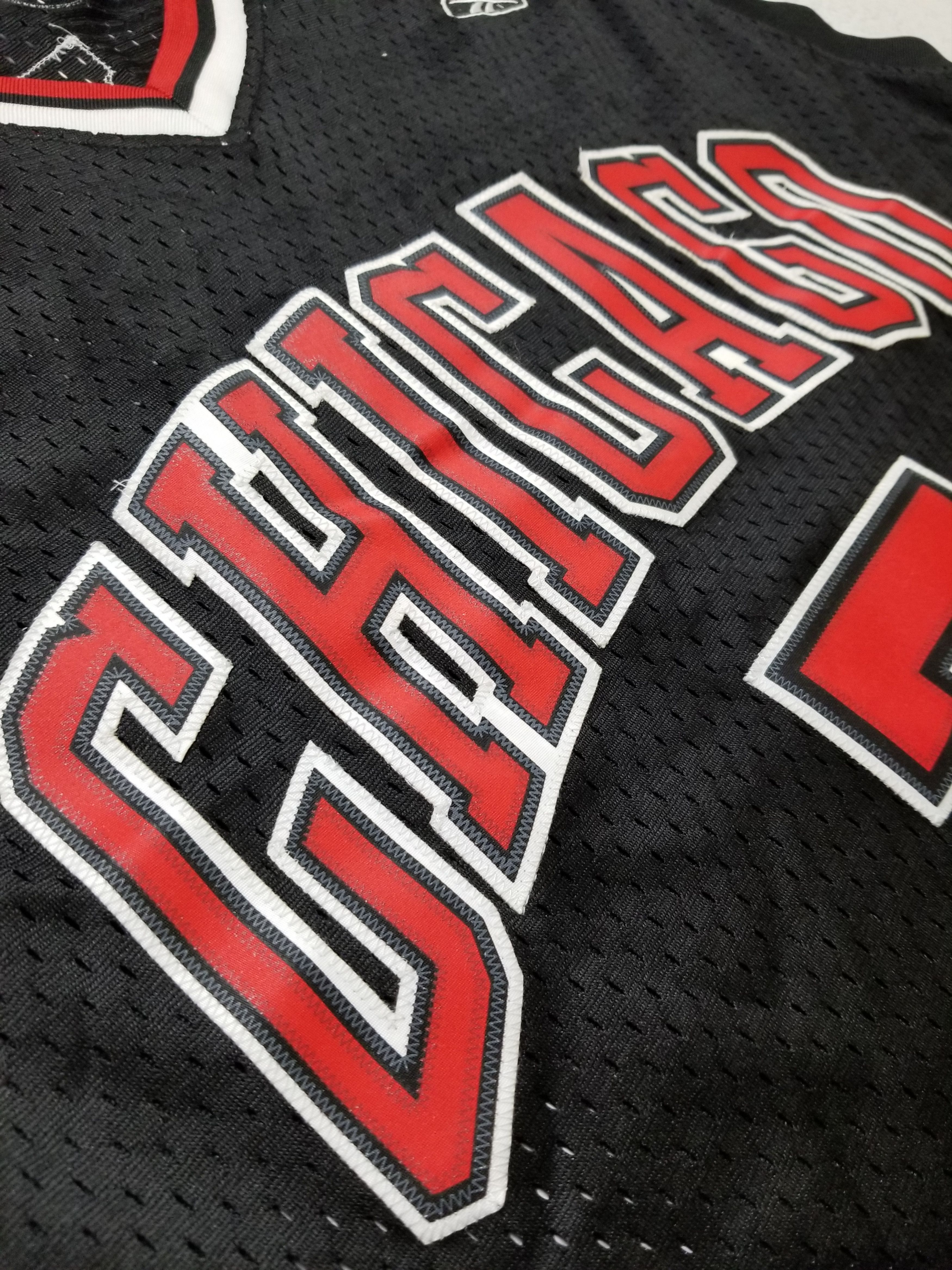 Reebok Reebok Chicago Bulls Ben Gordon #7 NBA Jersey Size US L / EU 52-54 / 3 - 16 Thumbnail