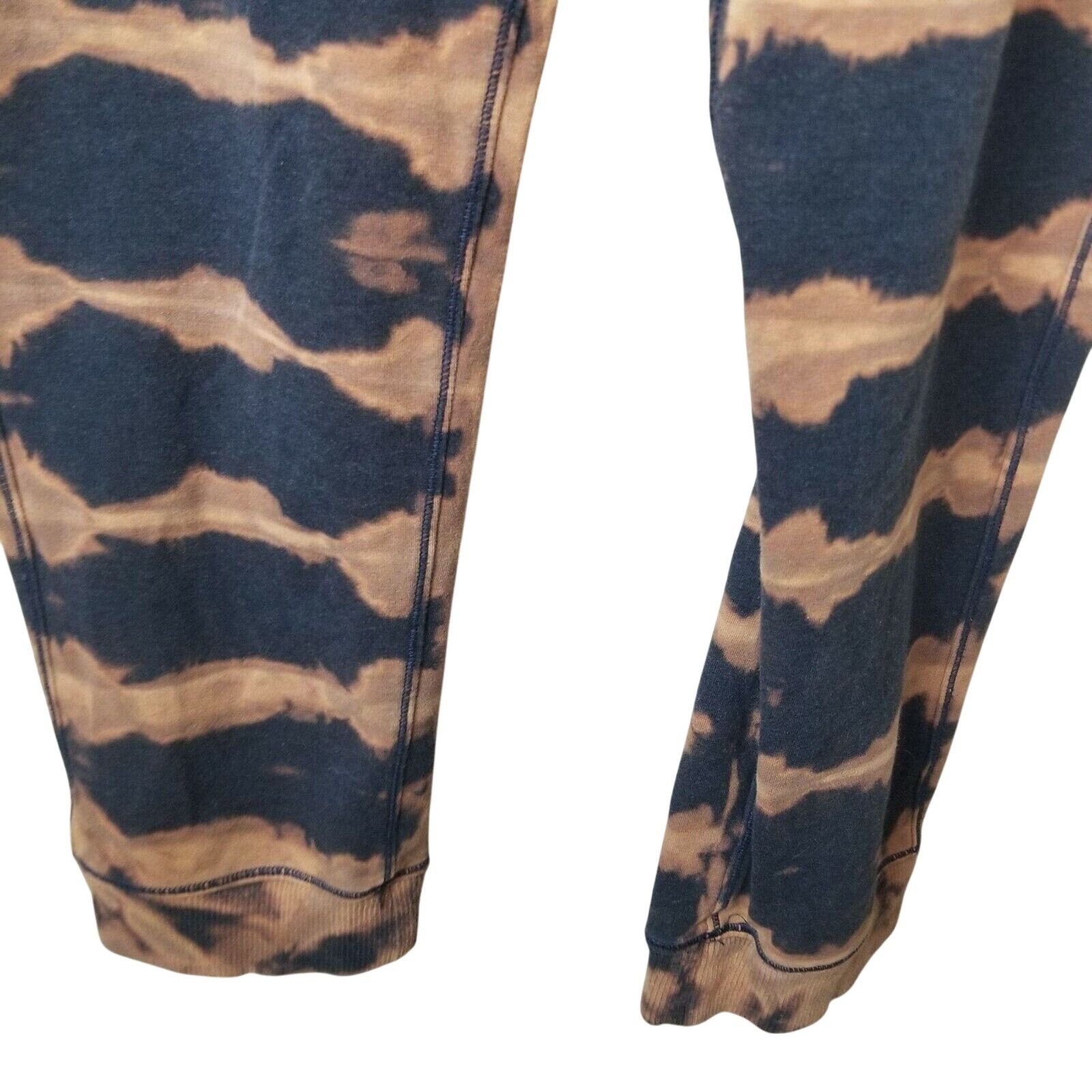 Lululemon Lululemon Mens TIe Die Jogger Sweatpants Sz S Gym Athletic Size 30" / US 8 / IT 44 - 2 Thumbnail