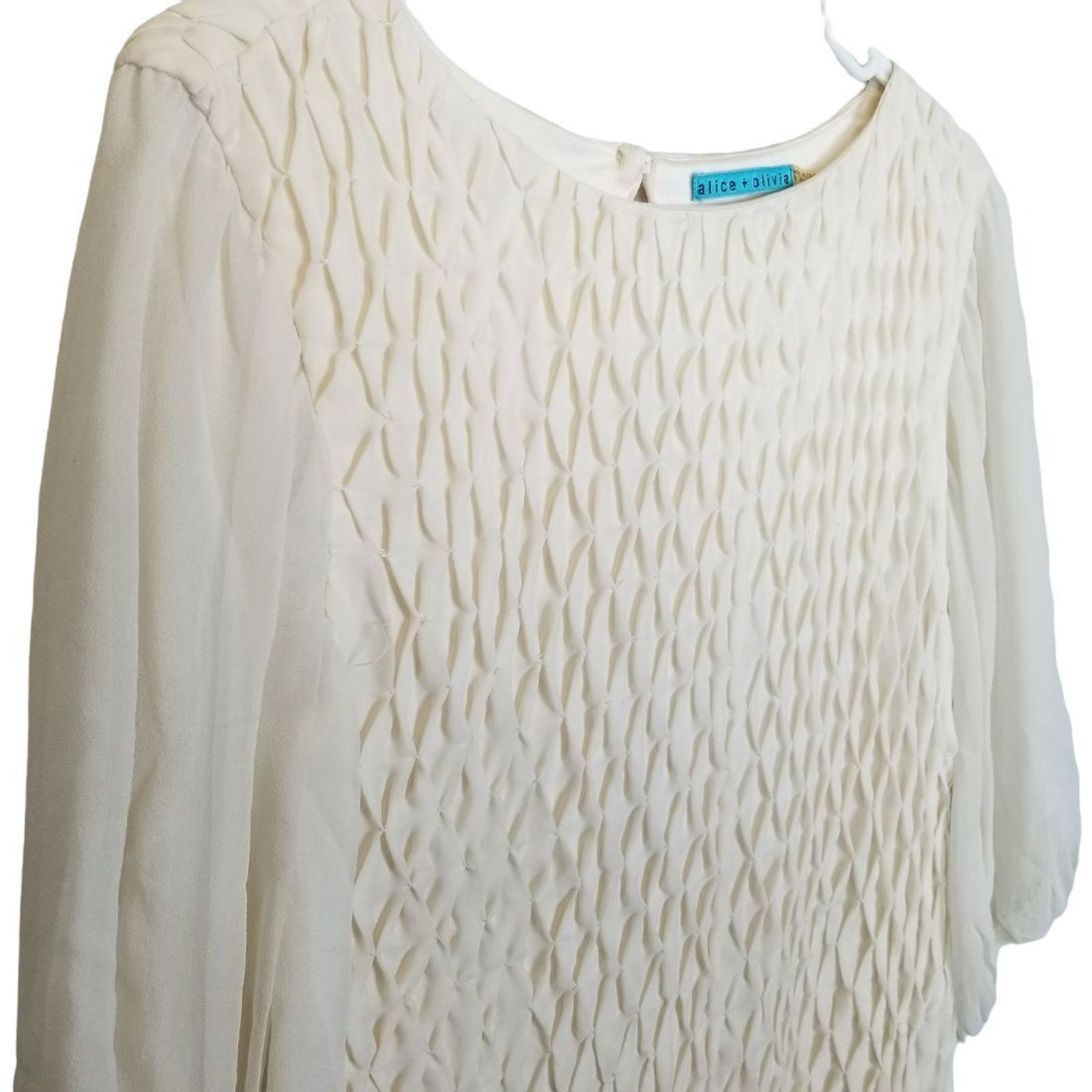 Alice + Olivia Alice + Olivia Silk Top Diamond Waffle Textured Quiet Luxury Size S / US 4 / IT 40 - 4 Thumbnail