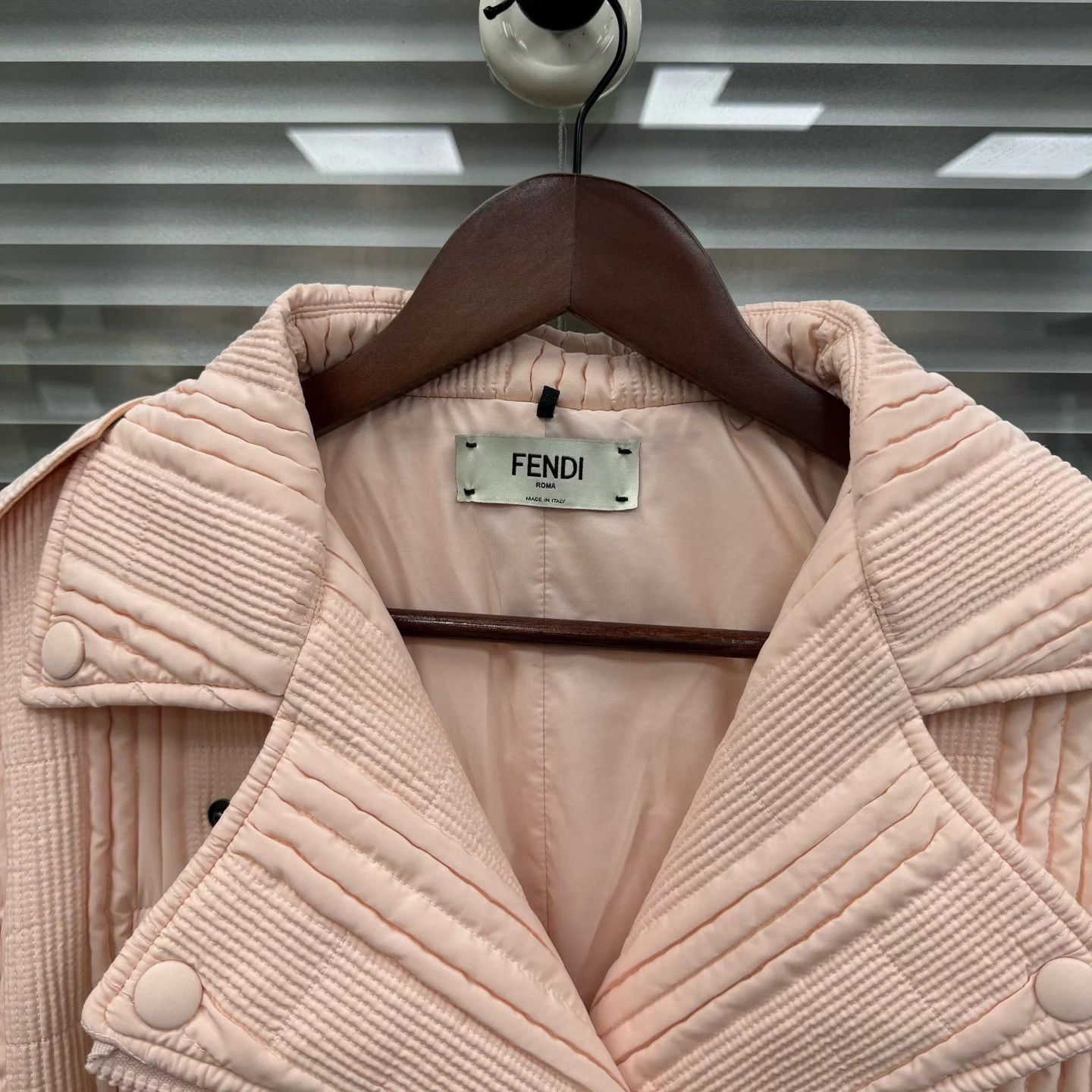 Fendi Fendi Women's Pink Padded Jacket 99 New Size M / US 6-8 / IT 42-44 - 4 Thumbnail