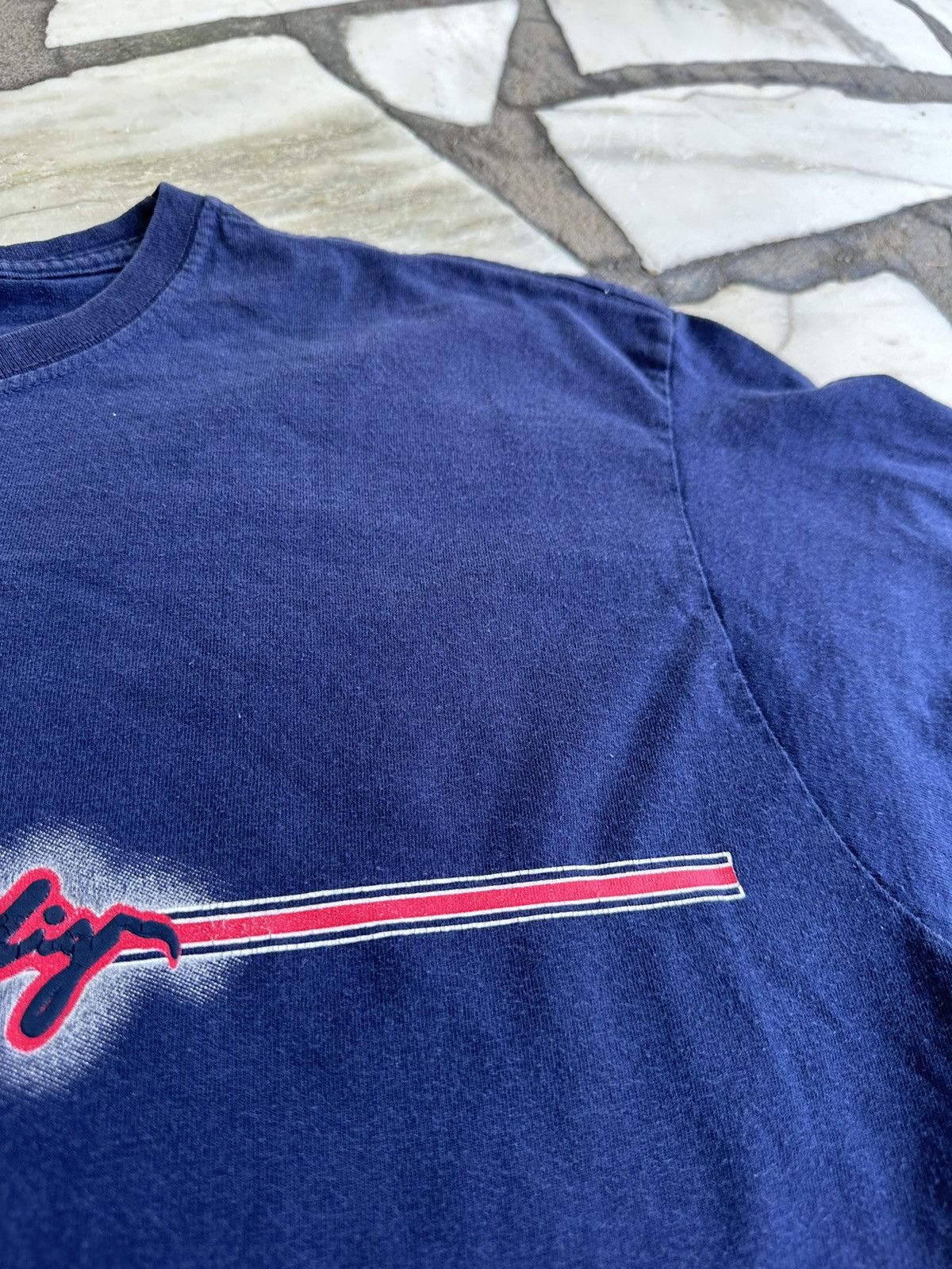 Vintage CRAZY Vintage Tommy Hilfiger Jeans Essential Logo Tee Size US M / EU 48-50 / 2 - 5 Thumbnail