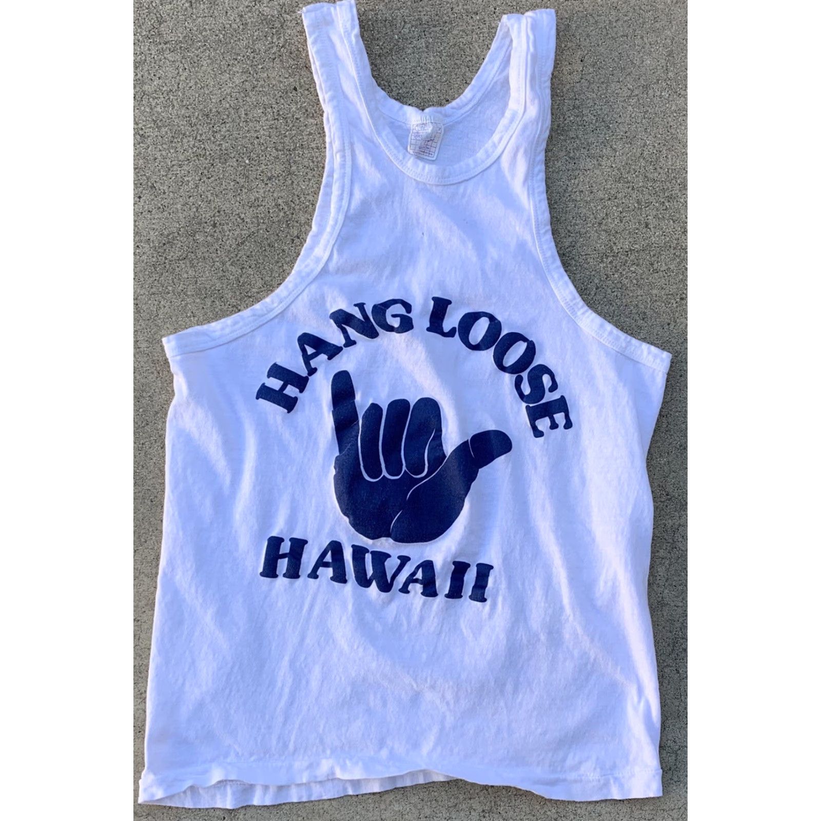 Vintage VINTAGE Hang Loose Hawaii tank top 1980s muscle beach gym style XL runs small Transtees White Cotton Unisex Graphic Tee Hawaii 1980s Size US XL / EU 56 / 4 - 6 Thumbnail
