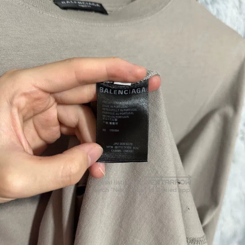 Balenciaga Balenciaga Short Sleeve T-Shirt with Blurred Mosaic Patter Size US XS / EU 42 / 0 - 5 Thumbnail