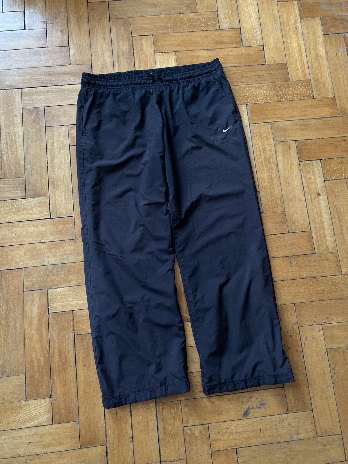 Nike Nike Vintage Nylon Pants Woven Sweatpants Baggy Japanese Y2K Size US 34 / EU 50 - 3 Thumbnail