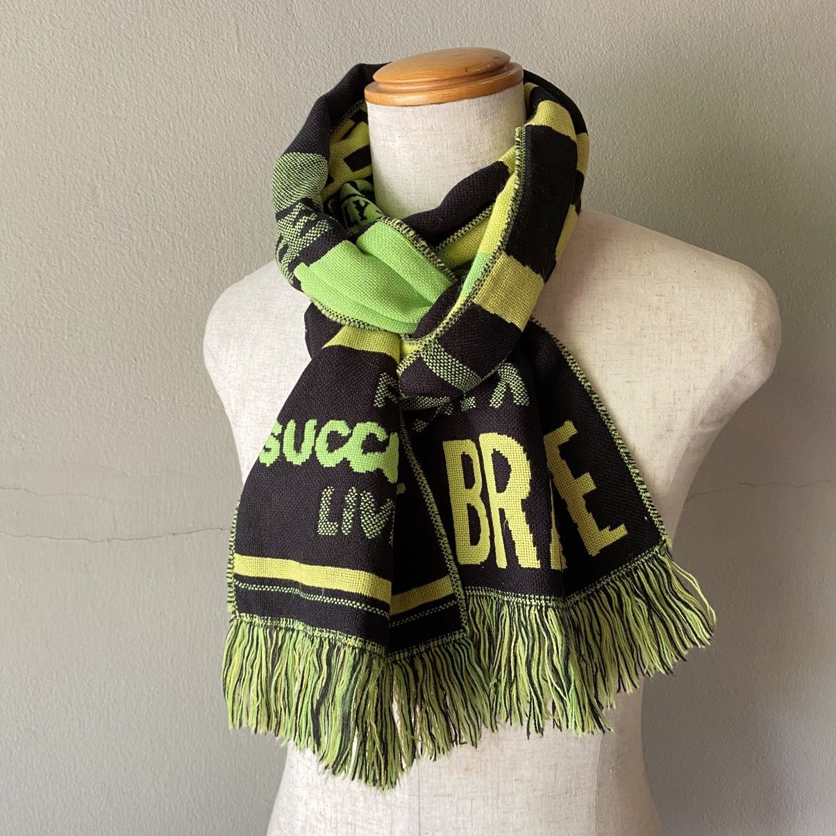 Diesel Diesel Logo Scarf in Black & Neon Green Size ONE SIZE - 22 Thumbnail