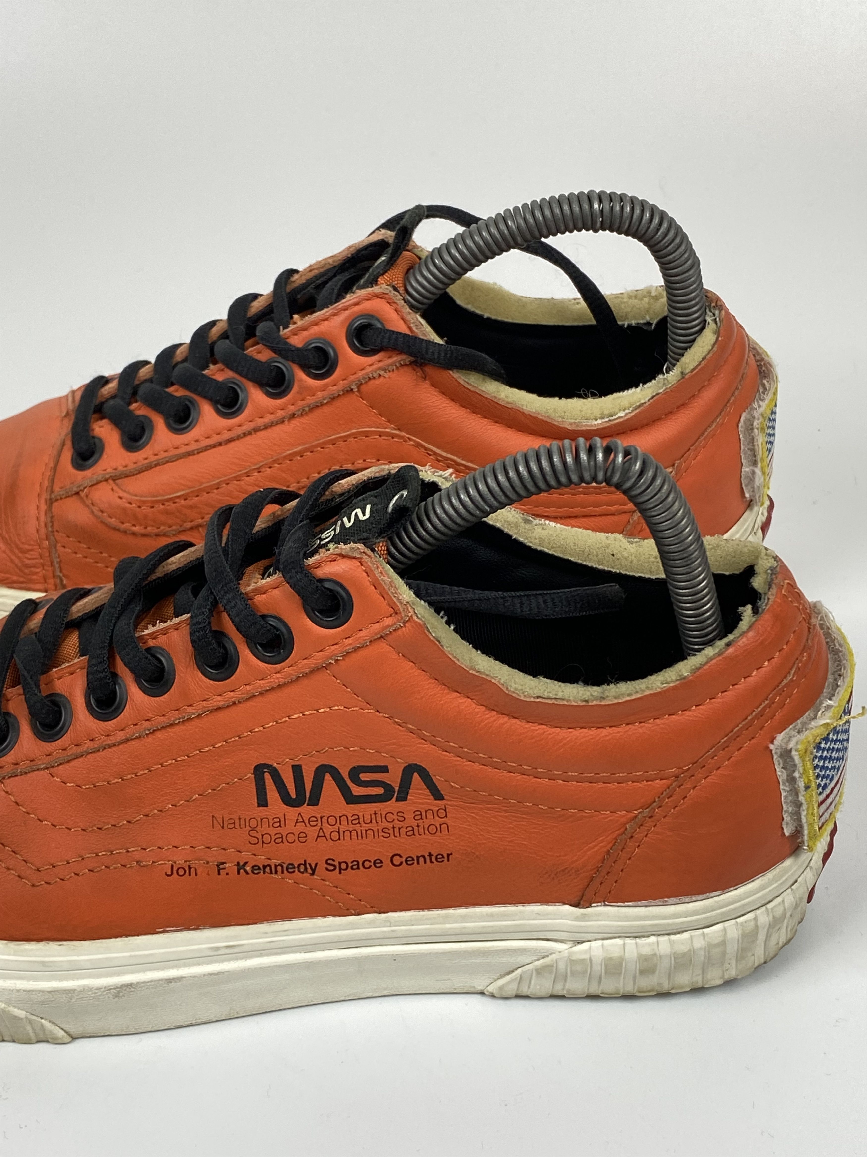 NASA Vans Old Skool Nasa Space Voyager Sneakers Size US 7 / EU 40 - 2 Thumbnail