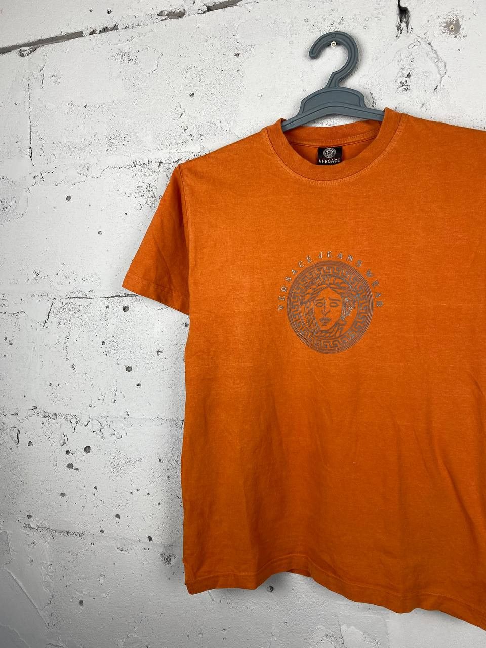 Versace × Versace Jeans Couture × Vintage Vintage 90’s Versace Jeans Couture T-Shirt Y2k Size US M / EU 48-50 / 2 - 1 Thumbnail