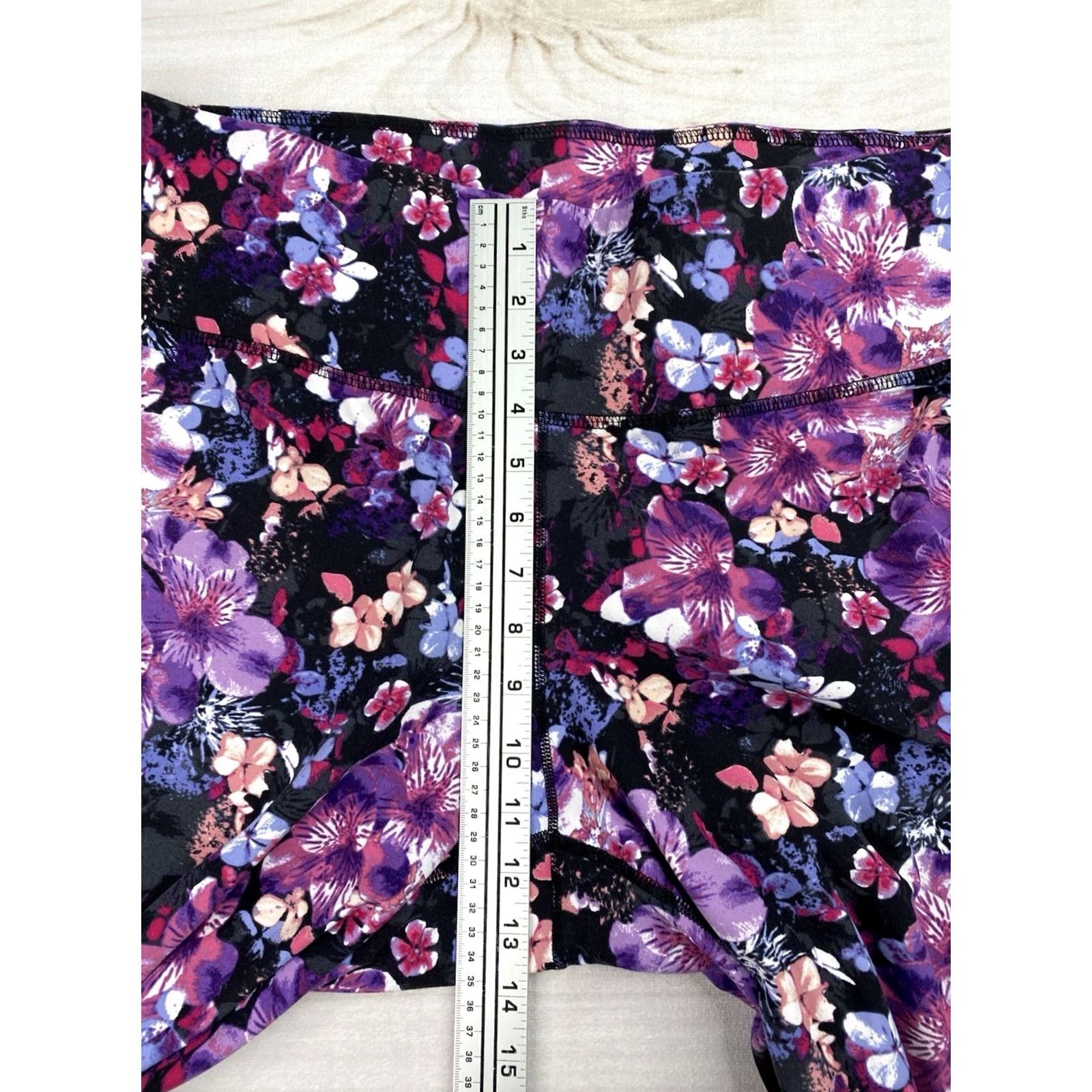 Vintage LIVI Leggings Womens 18/20 Floral Printed High-Rise Capri Pocket Casual Bohemian Flower Print Women's Styles Size 40" / US 18 - 3 Thumbnail