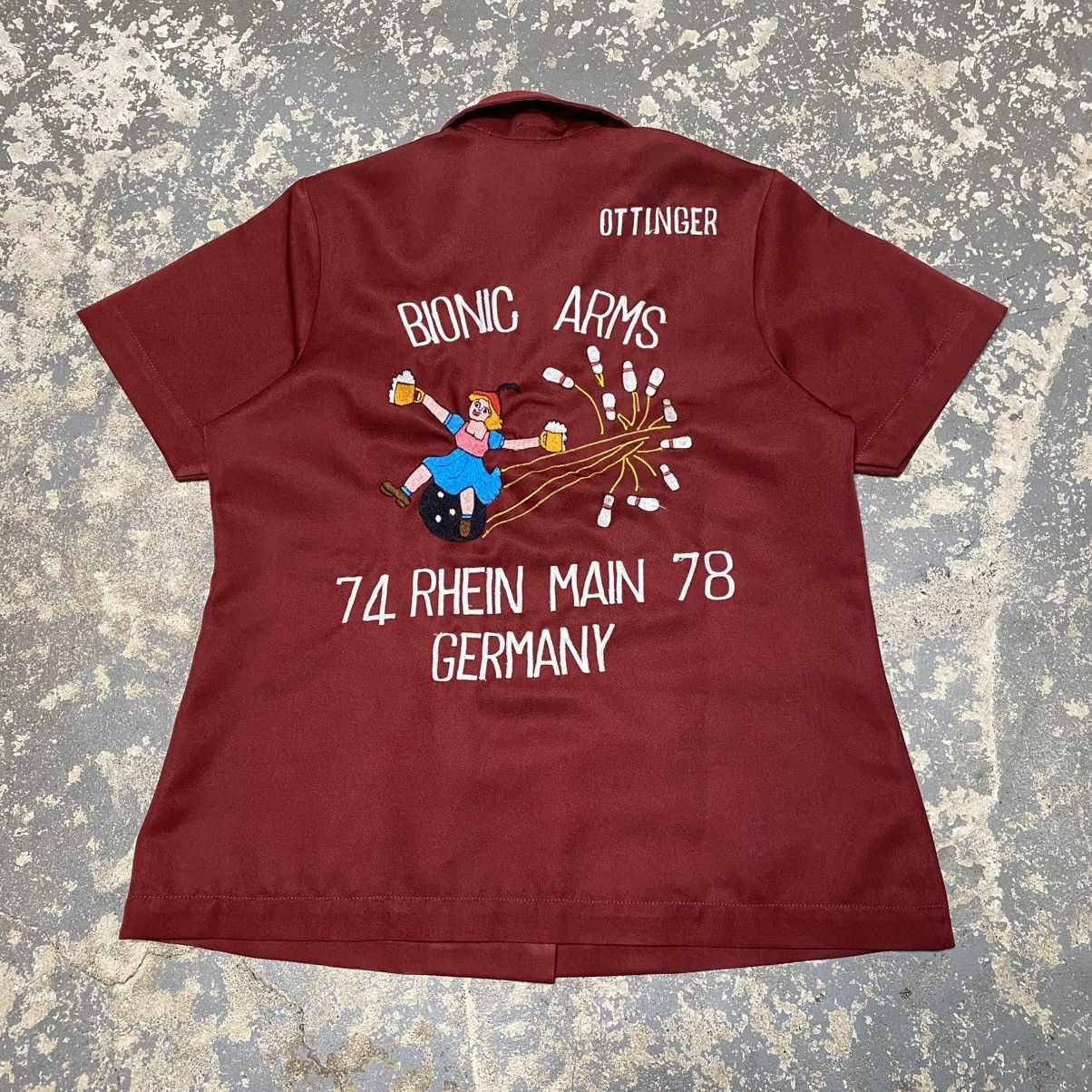 Vintage Vintage 1970s Bionic Arms Beer USAF Germany Bowling Shirt Size S / US 4 / IT 40 - 1 Thumbnail