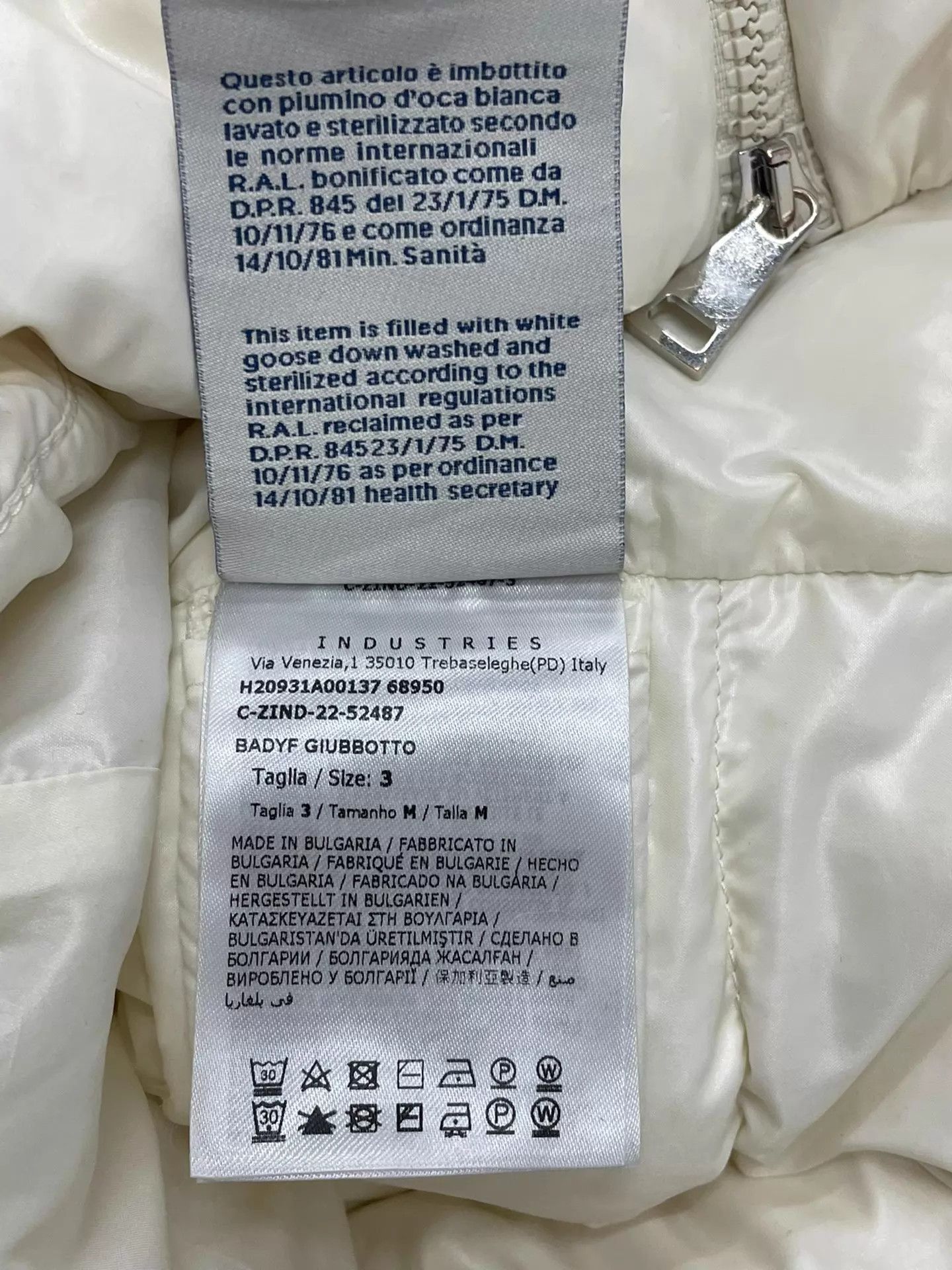 Moncler Moncler Badyfur White Fox Fur Trim Detach Hood 3 Size M / US 6-8 / IT 42-44 - 6 Thumbnail