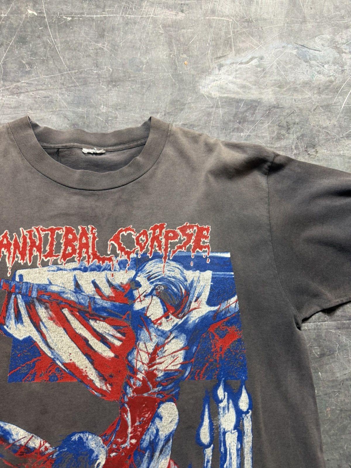 Vintage Vintage 90’s Cannibal Corpse Earthling VIP T-Shirt Size US XL / EU 56 / 4 - 4 Thumbnail