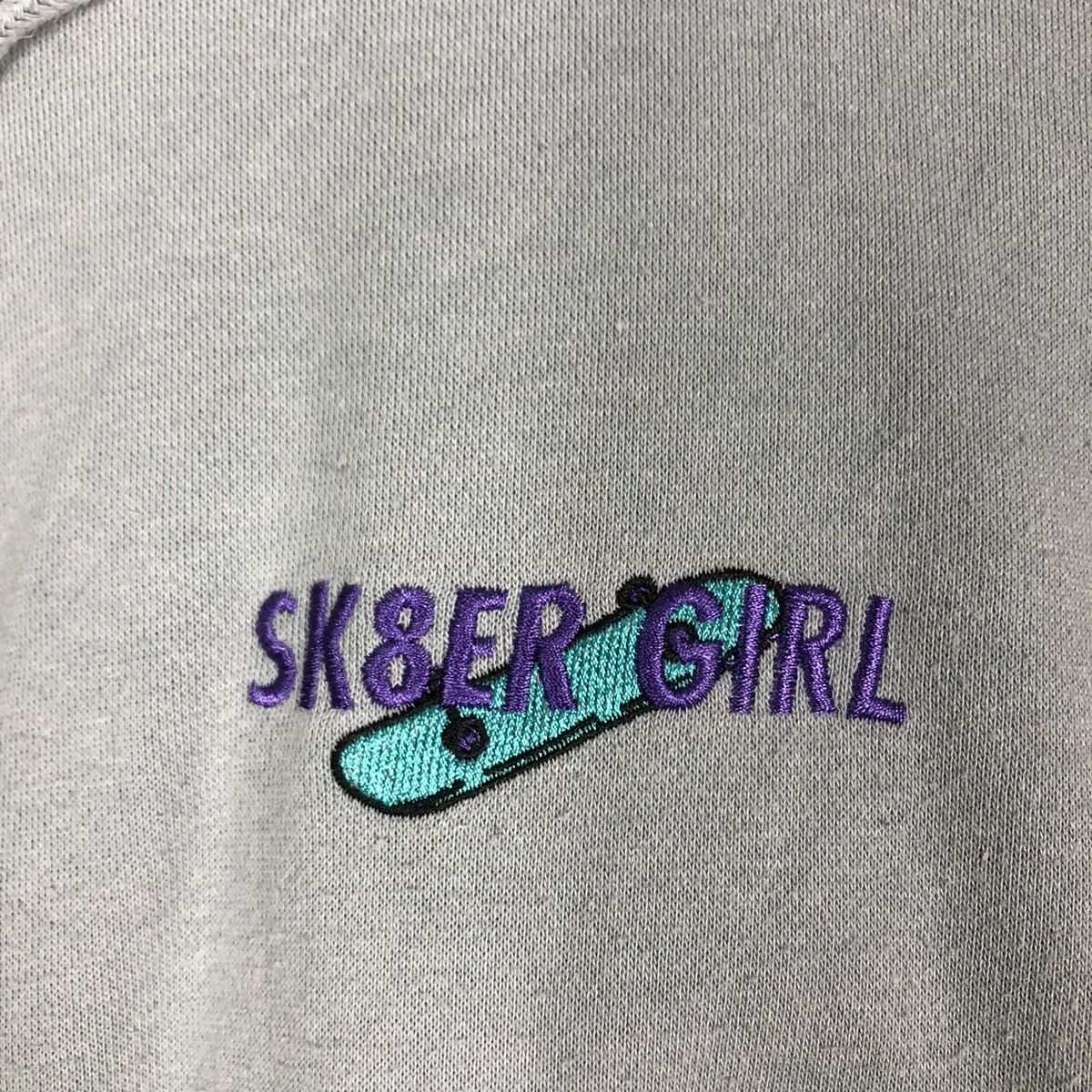 Japanese Brand 🔥RARE HOODIE PULL OVER SKATE GIRL GANG BIG LOGO Size US L / EU 52-54 / 3 - 13 Thumbnail