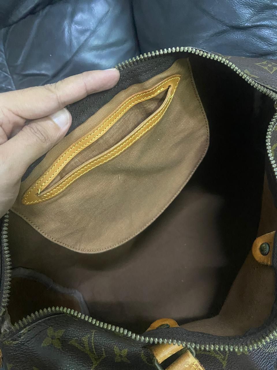 Louis Vuitton Authentic LOUIS VUITTON Speedy 35 Size ONE SIZE - 21 Thumbnail