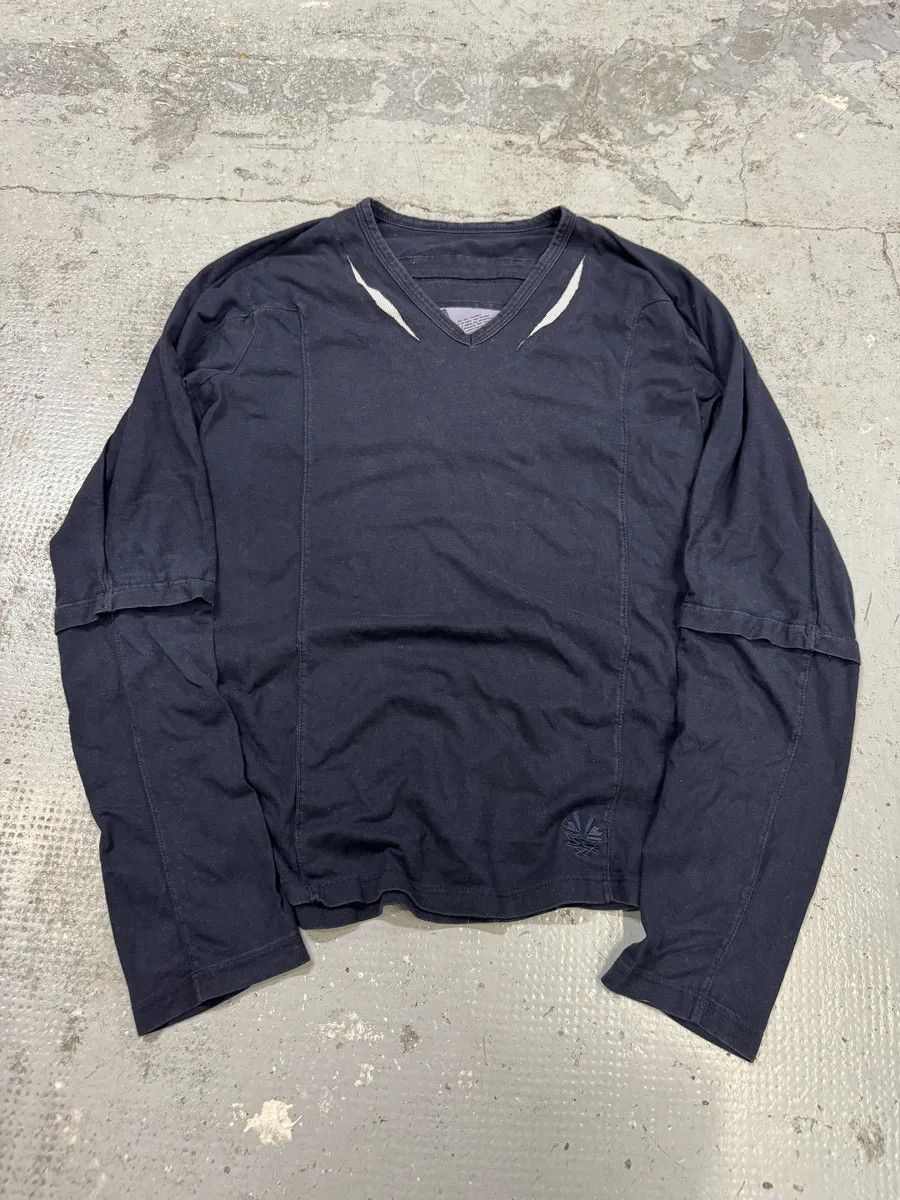 Marithe + Francois Girbaud 1990s Marithé + François Girbaud Navy Contemporary V Neck Longsleeves Size US L / EU 52-54 / 3 - 1 Thumbnail