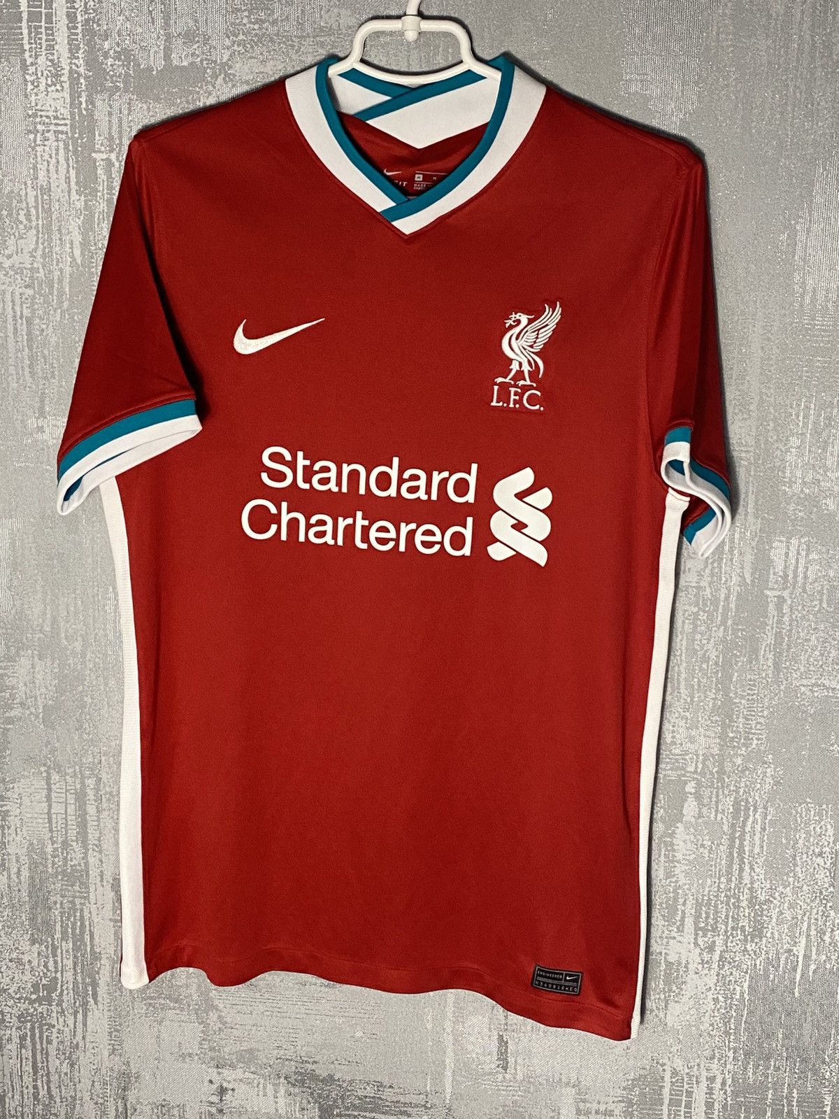 Nike 2020/21 Liverpool Nike Soccer Football Jersey Team Kit Sz M Size US M / EU 48-50 / 2 - 1 Thumbnail