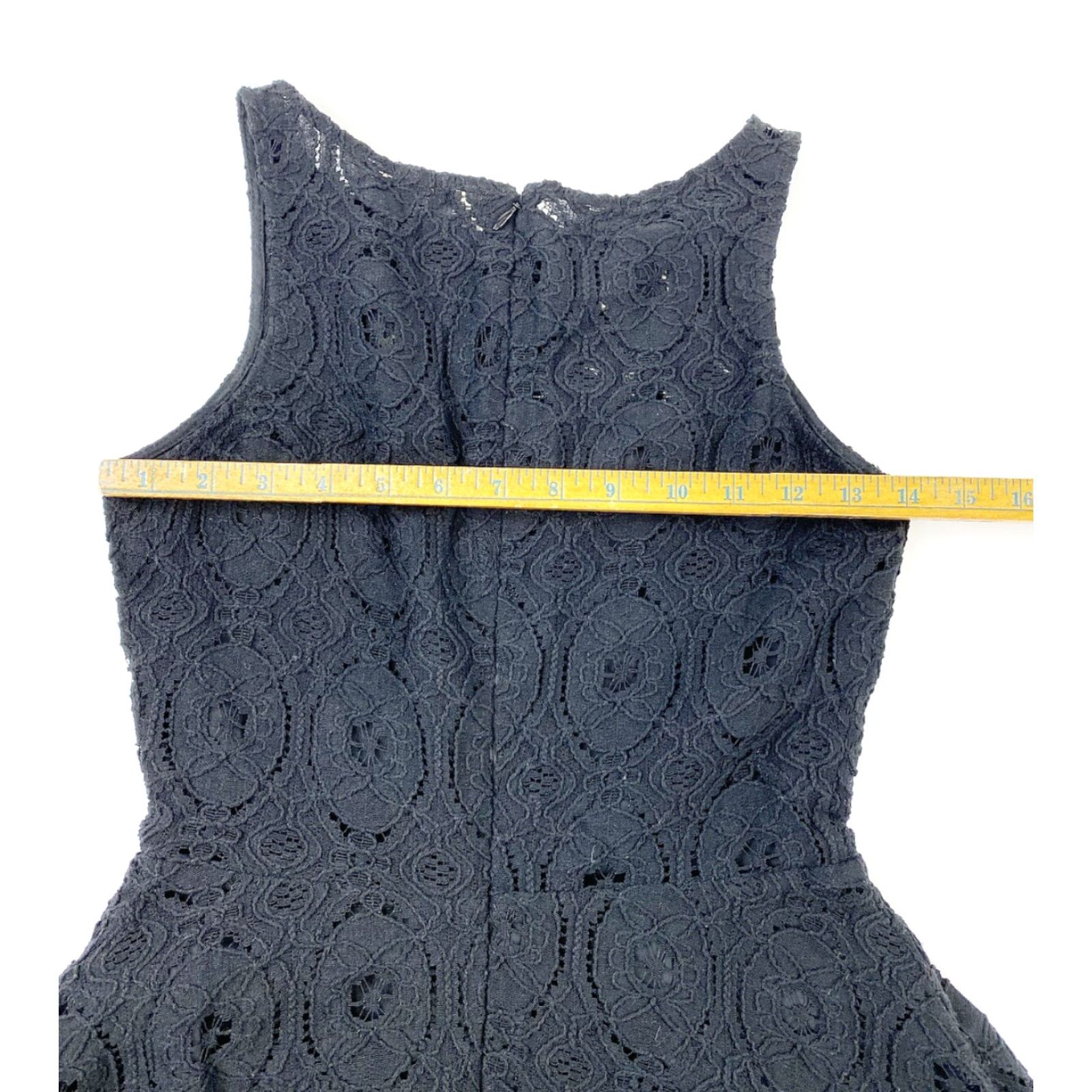 BB Dakota BB Dakota Dress Small Black Floral Lace Sleeveless Zip Short Women Floral Pattern Fit & Flare N/A Size XS / US 0-2 / IT 36-38 - 5 Thumbnail