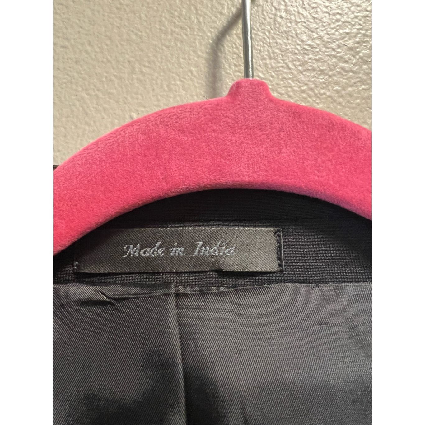 Michael Kors Michael Michael Kors Black Tux Top Men’s Size 50R 54% Polyes Size 50R - 7 Thumbnail
