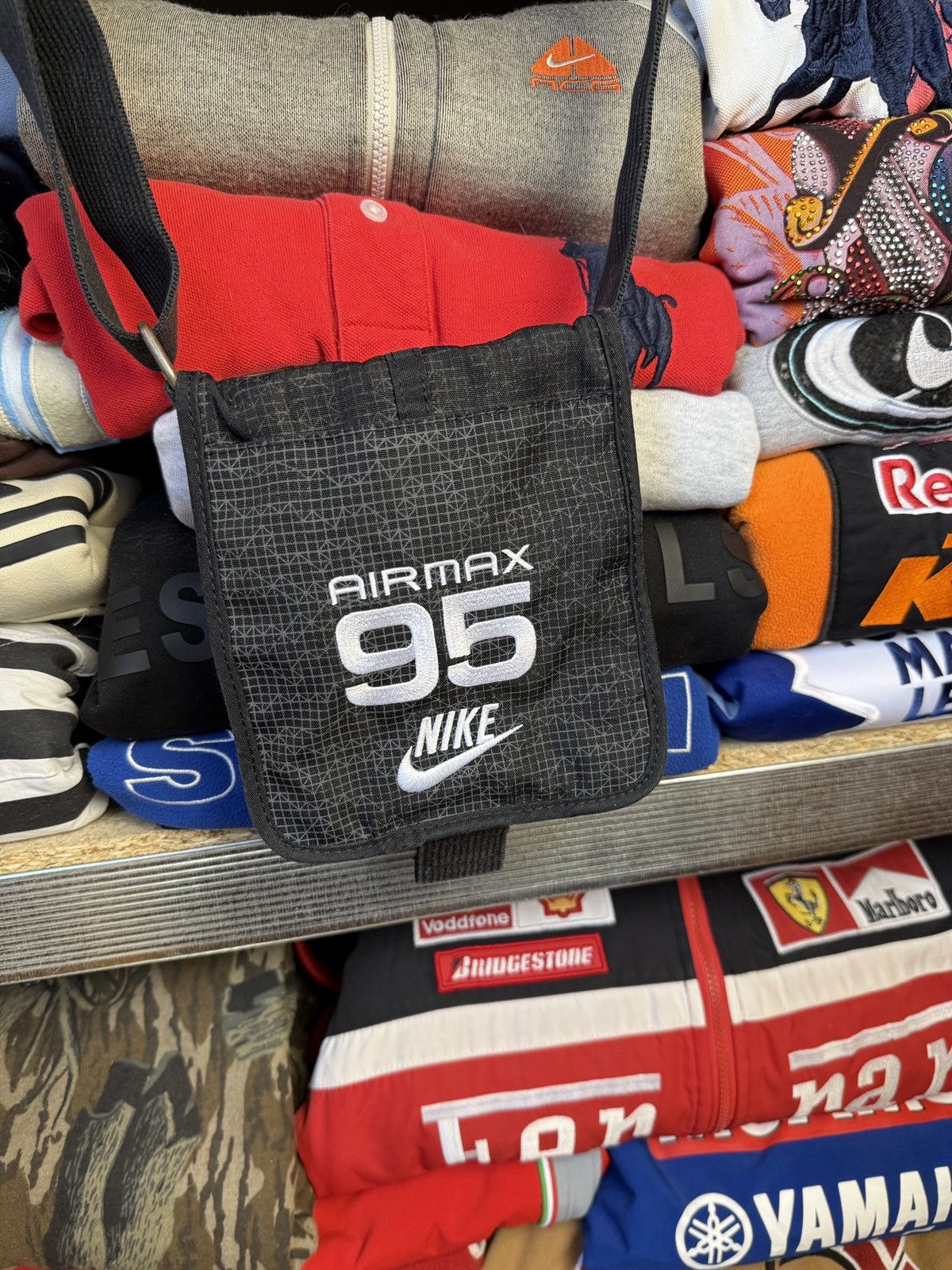 Nike Vintage Nike Air Max 95 Y2K shoulder bag Size ONE SIZE - 3 Thumbnail