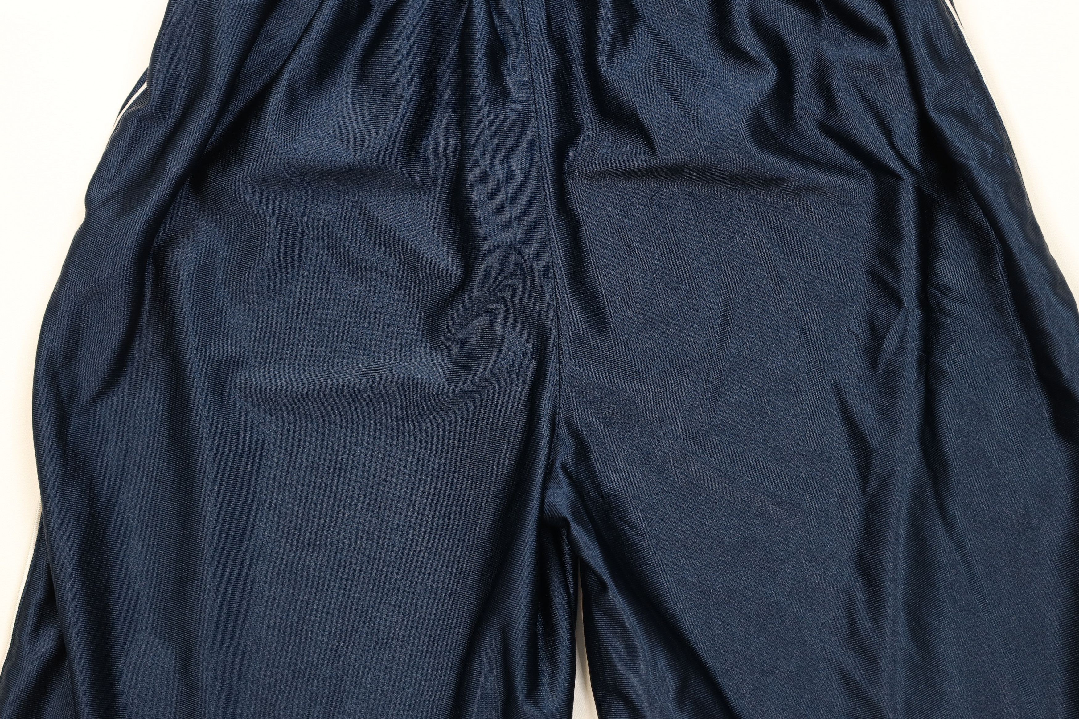 Nike Vintage 90s Y2K Nike Swoosh University of Michigan Shorts Size US 30 / EU 46 - 10 Thumbnail