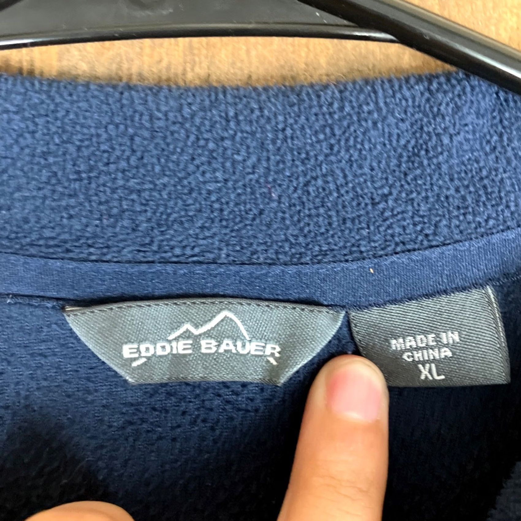 Eddie Bauer Eddie Bauer Mens Sweater Blue Thin Full Zip Pullover Long Sleeve Pockets XLarge Knit V-Neck Regular Fit Size US XL / EU 56 / 4 - 6 Thumbnail
