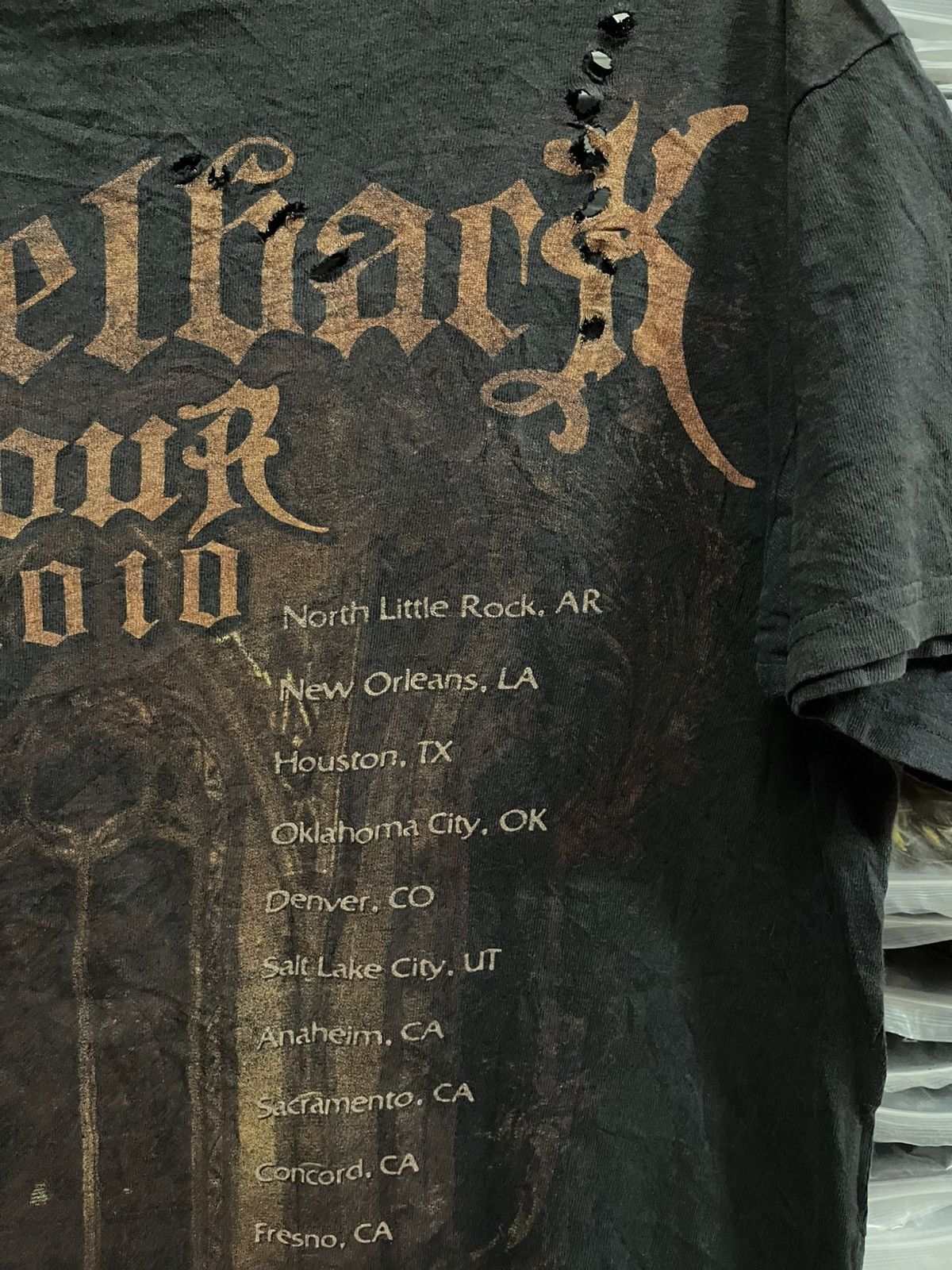 Band Tees Distressed Nickelback Dark Horse Tour🔥🔥🔥 Size US L / EU 52-54 / 3 - 13 Thumbnail