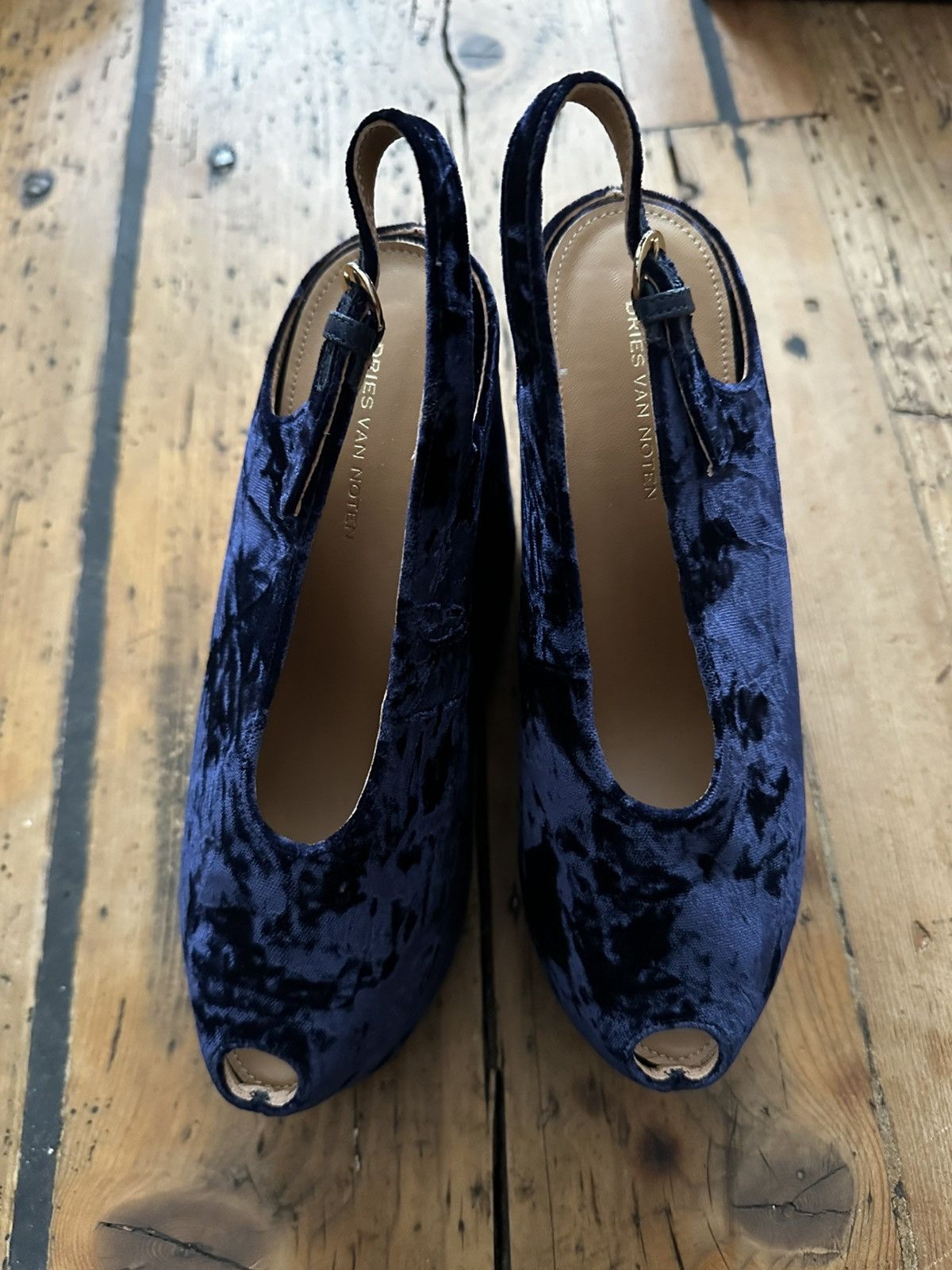 Dries Van Noten Dries van Noten velvet wedges Size US 6 / IT 36 - 2 Thumbnail