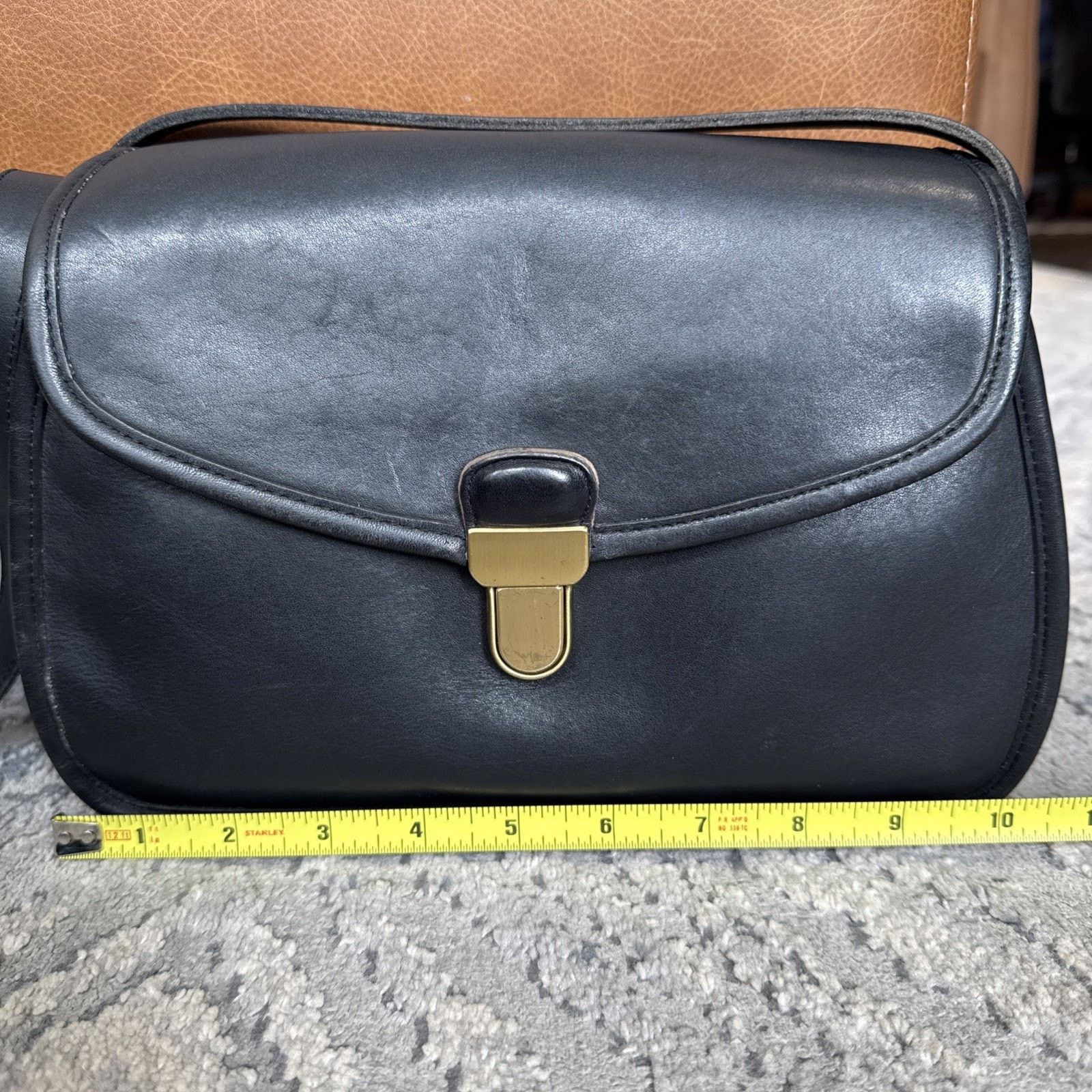 Coach Vintage Black Leather Coach Gilford Brass Touch Lock USA Size ONE SIZE - 2 Thumbnail